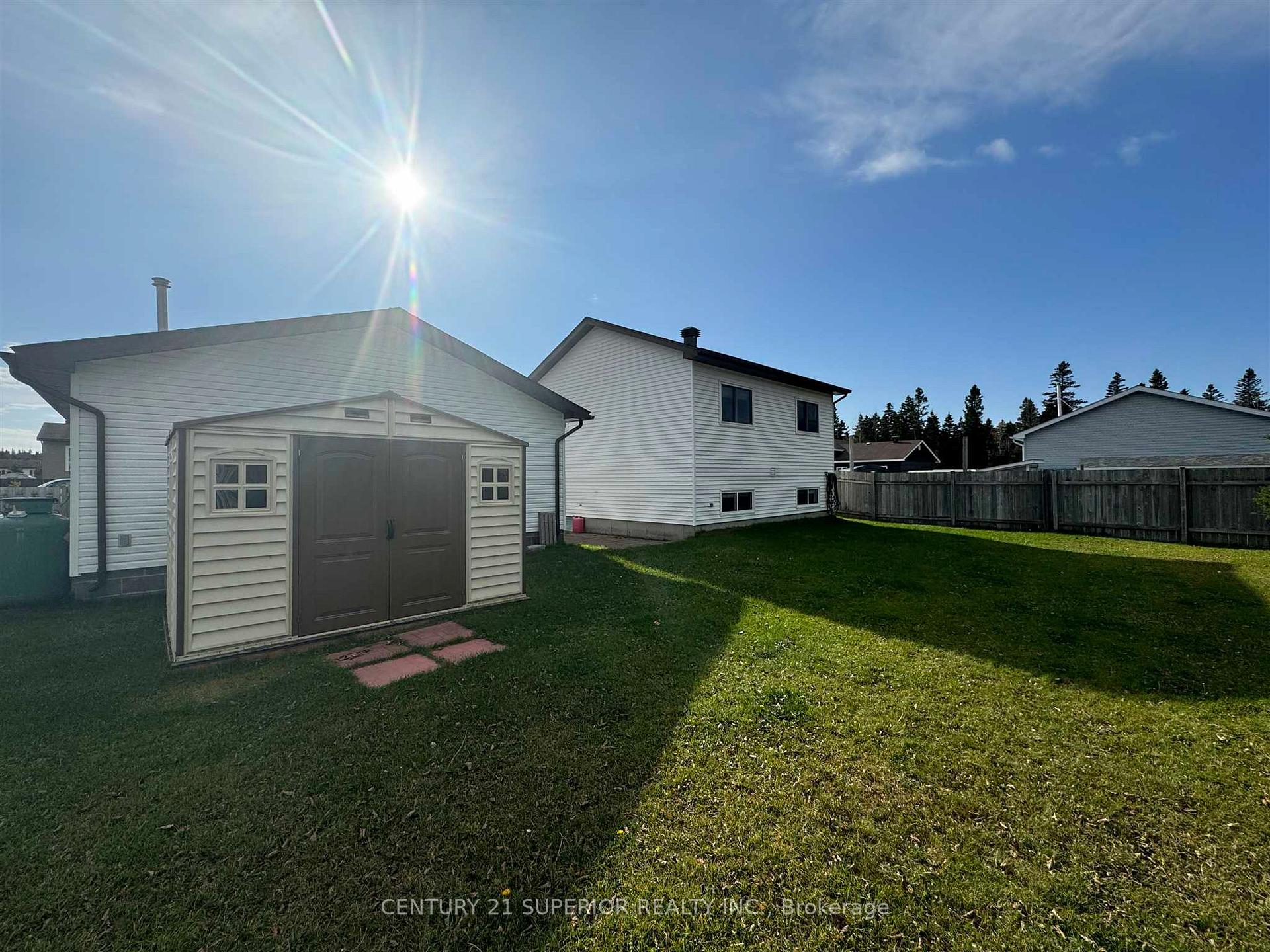 Photo 35 of 40 Van Horne Crescent, Marathon — HOMEH