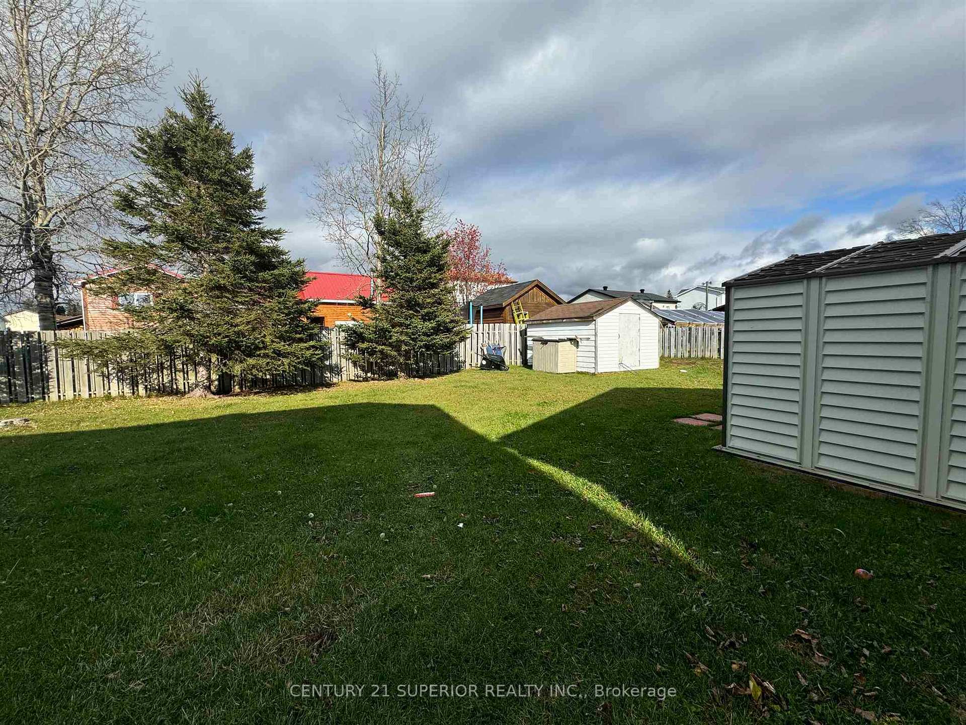 Photo 41 of 40 Van Horne Crescent, Marathon — HOMEH