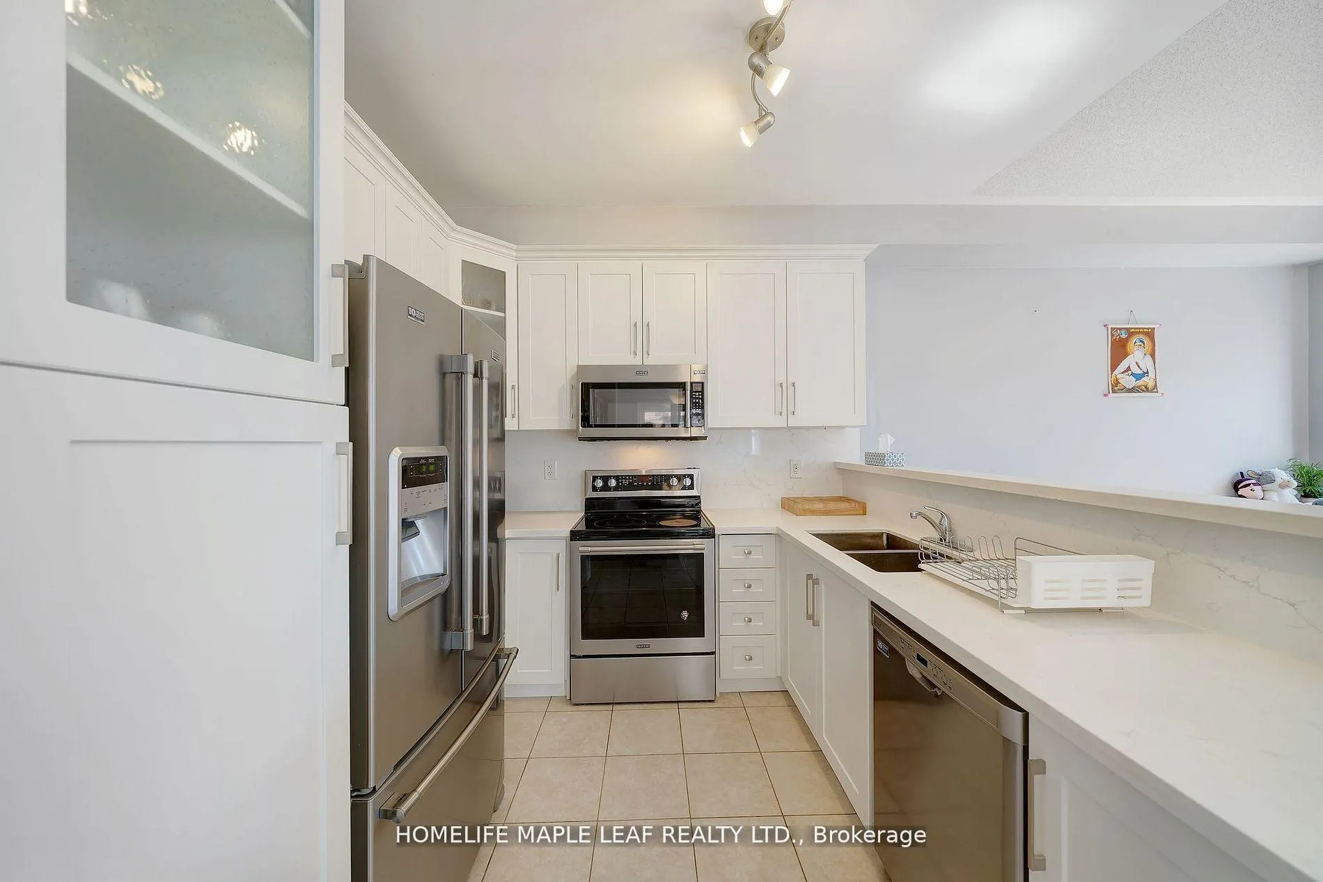 Photo 8 of 56 Pomell Trail, Brampton, Bram East — HOMEH