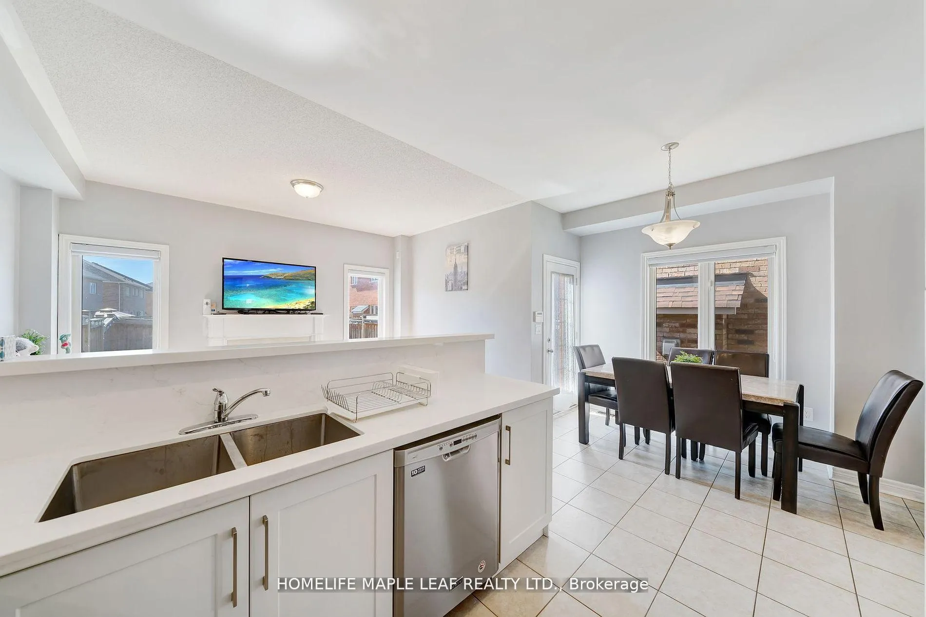 Photo 10 of 56 Pomell Trail, Brampton, Bram East — HOMEH