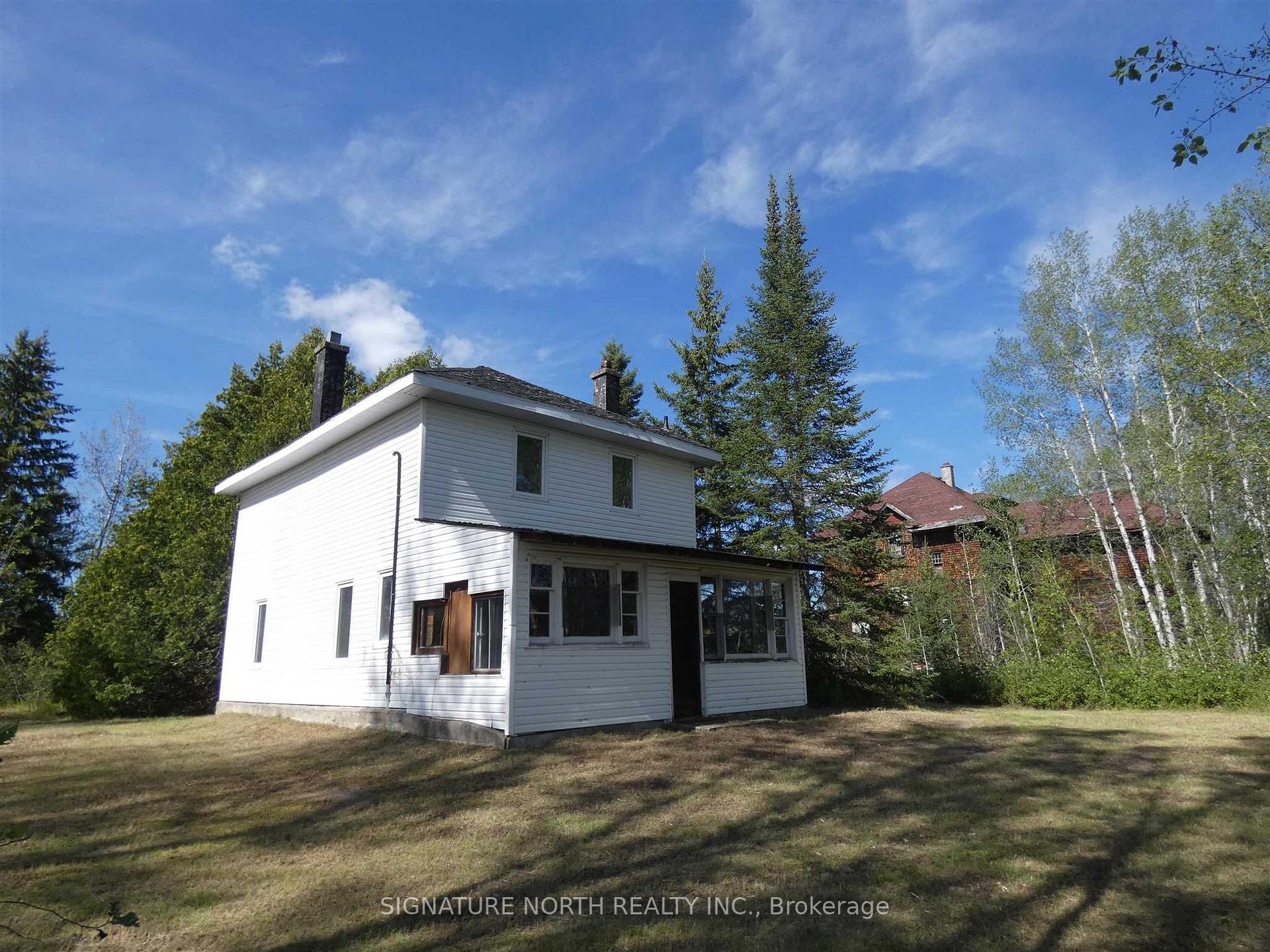 Photo 3 of 2 Dumond, Greenstone — HOMEH