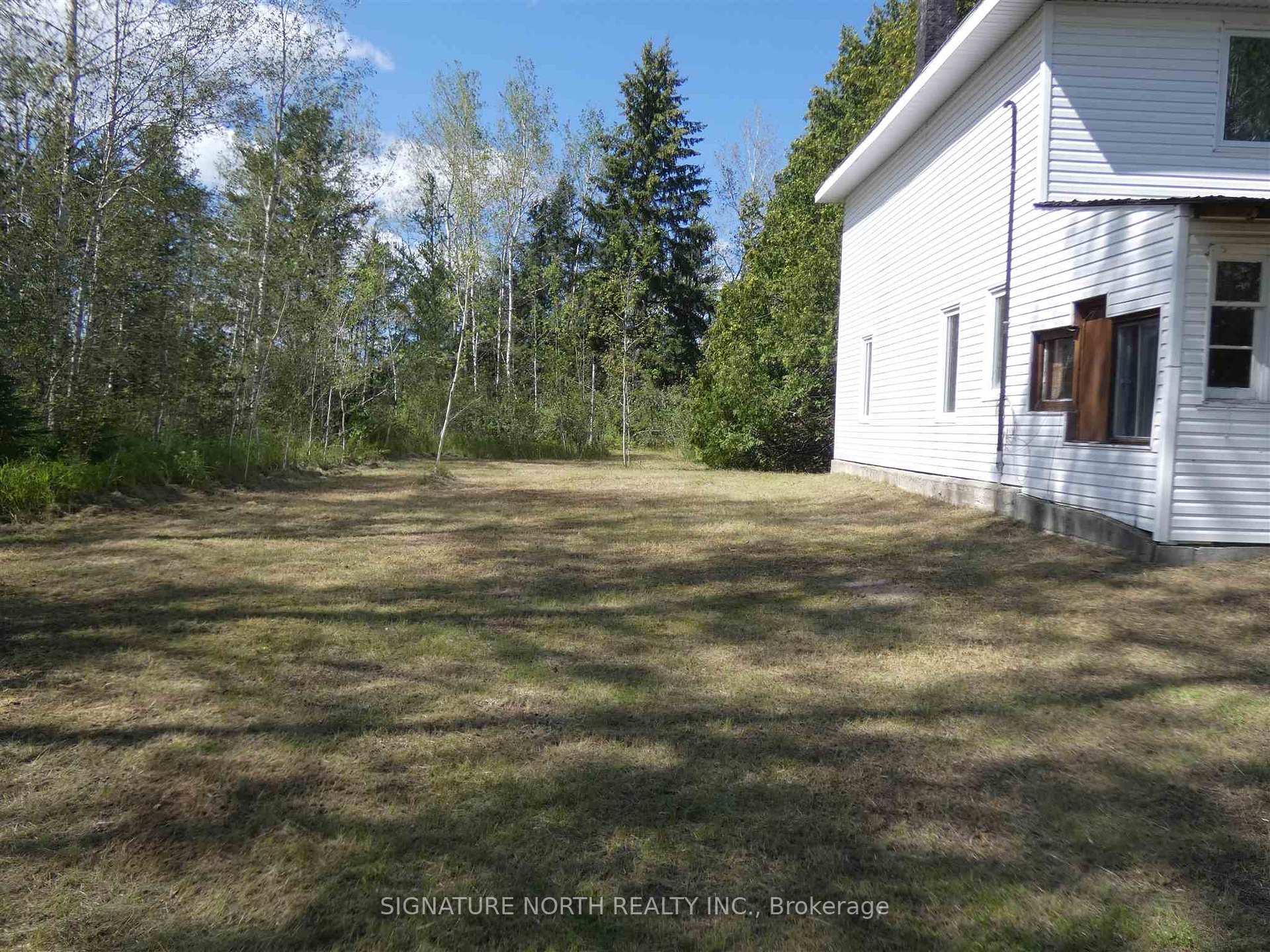 Photo 23 of 2 Dumond, Greenstone — HOMEH