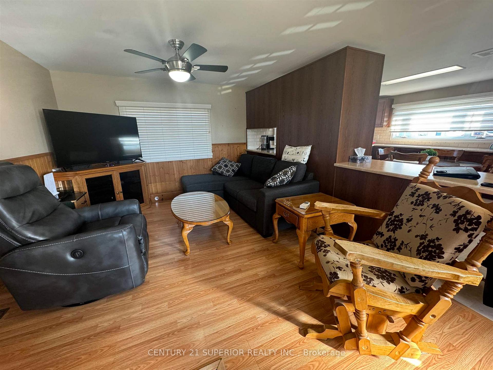 Photo 5 of 35 Beaver Ave, Manitouwadge — HOMEH