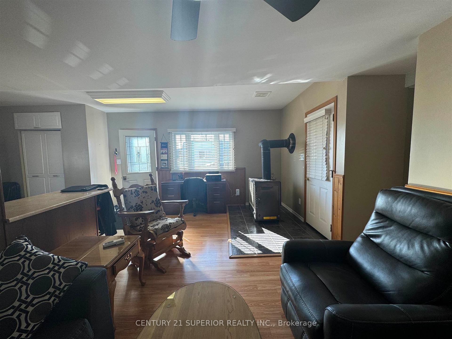 Photo 15 of 35 Beaver Ave, Manitouwadge — HOMEH