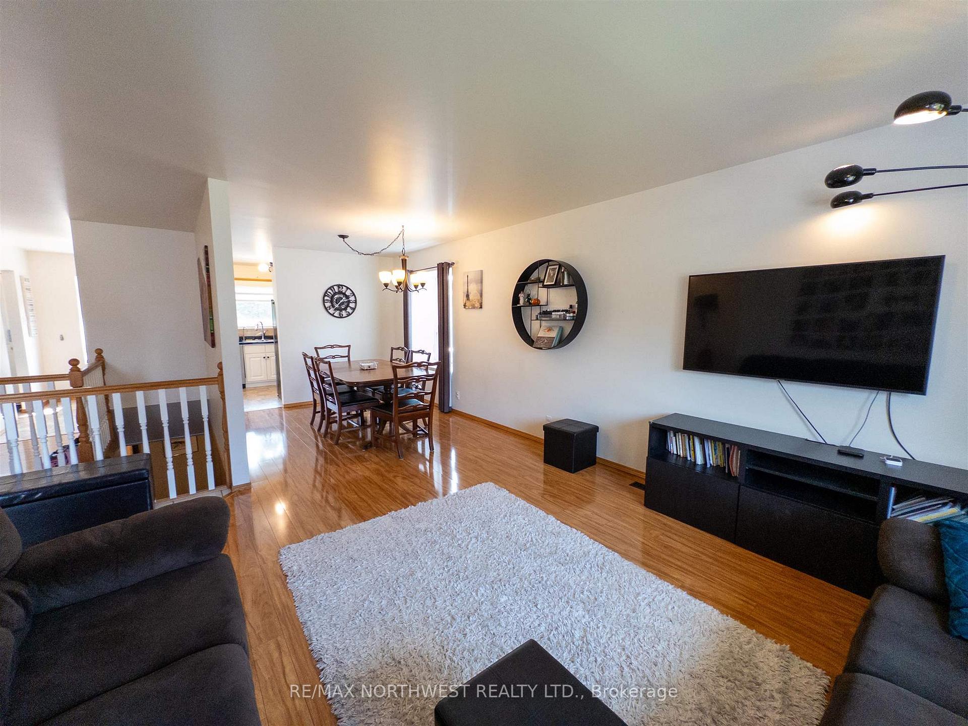 Photo 7 of 9 Woodfield Drive, Kenora, South Park Estate — HOMEH