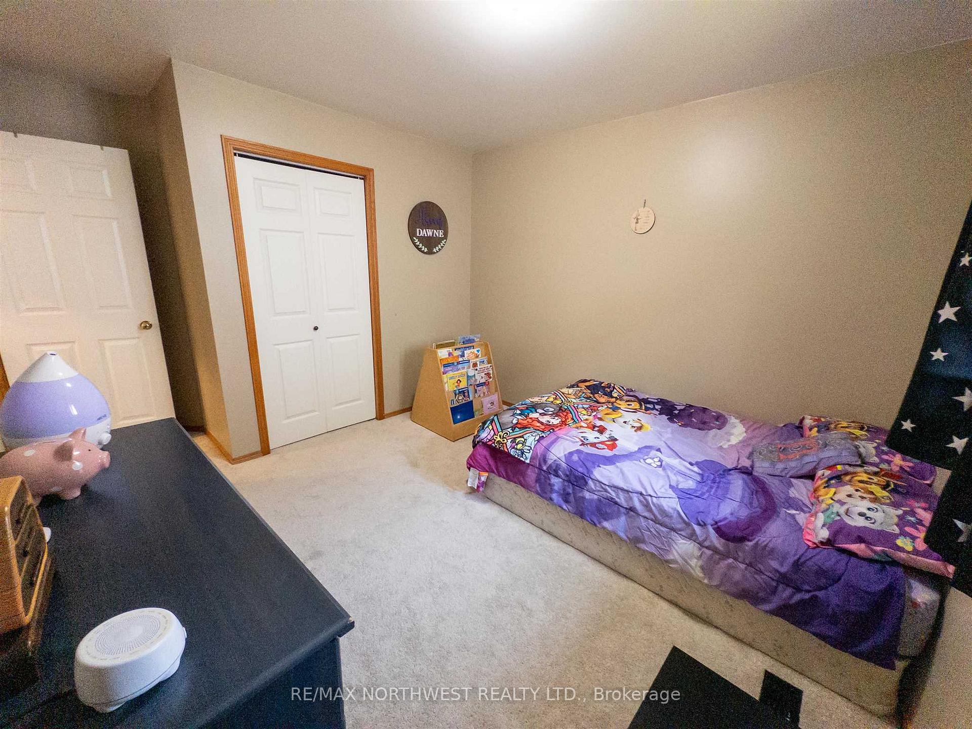 Photo 21 of 9 Woodfield Drive, Kenora, South Park Estate — HOMEH