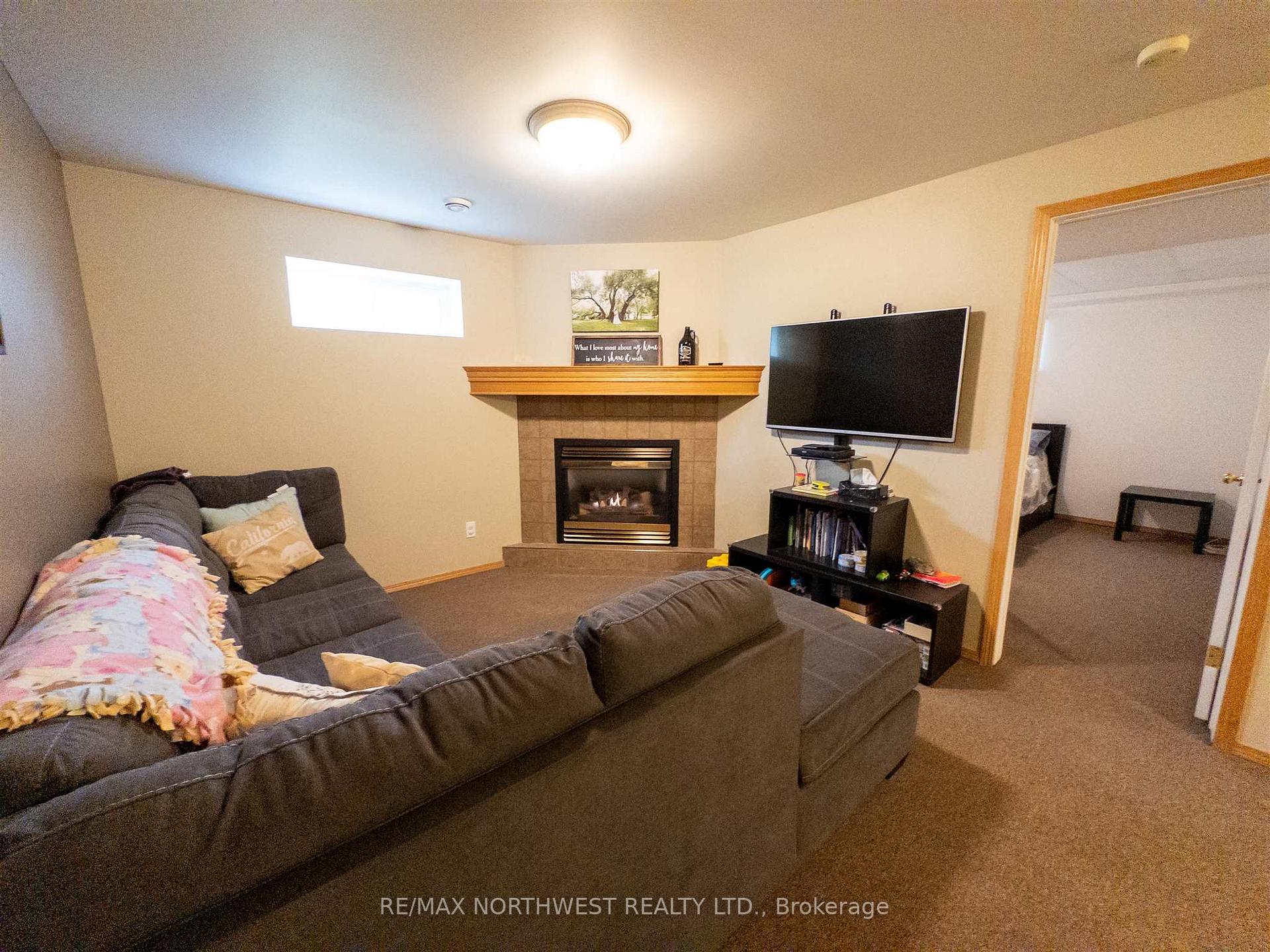 Photo 30 of 9 Woodfield Drive, Kenora, South Park Estate — HOMEH