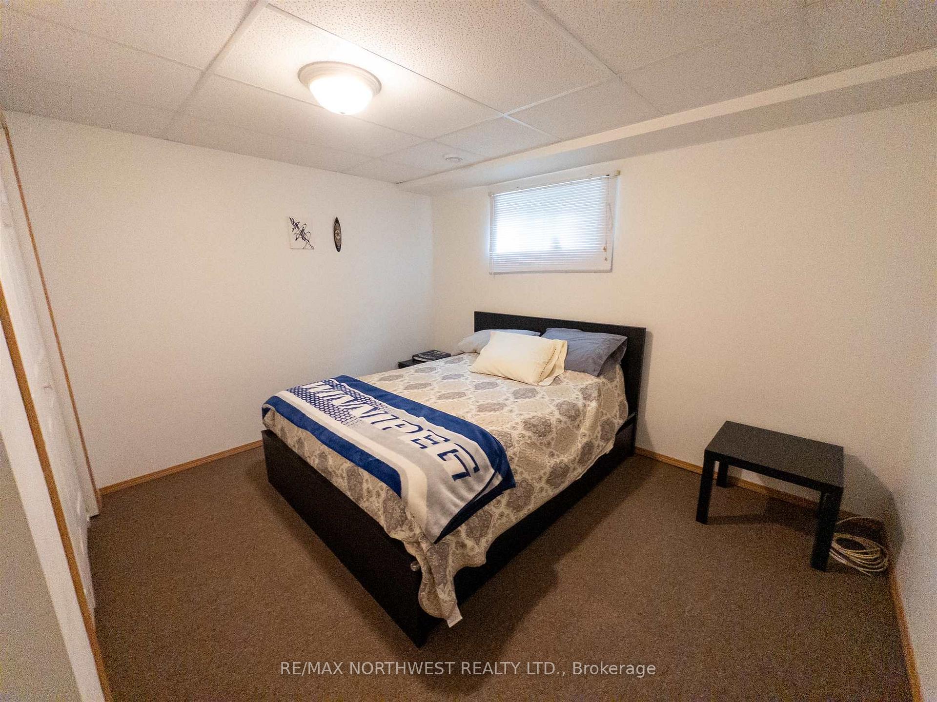 Photo 33 of 9 Woodfield Drive, Kenora, South Park Estate — HOMEH