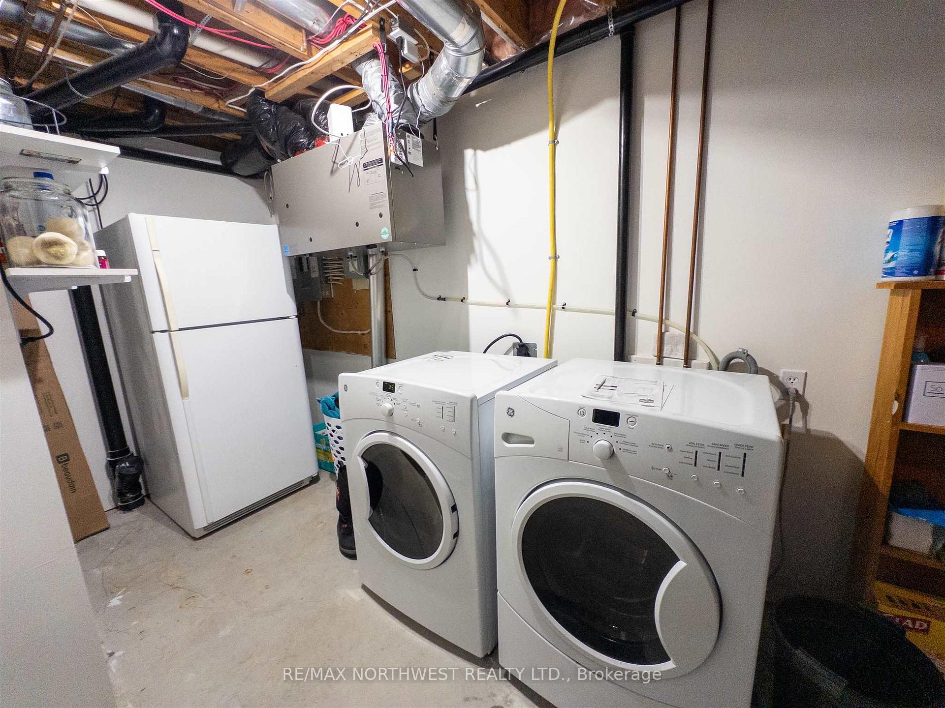 Photo 37 of 9 Woodfield Drive, Kenora, South Park Estate — HOMEH