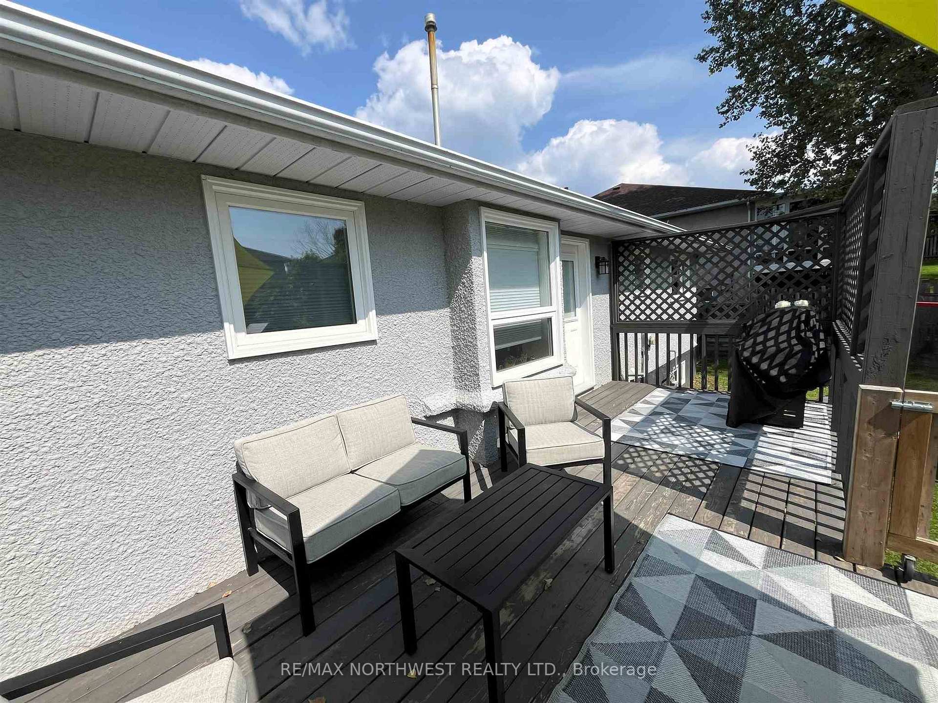Photo 41 of 9 Woodfield Drive, Kenora, South Park Estate — HOMEH