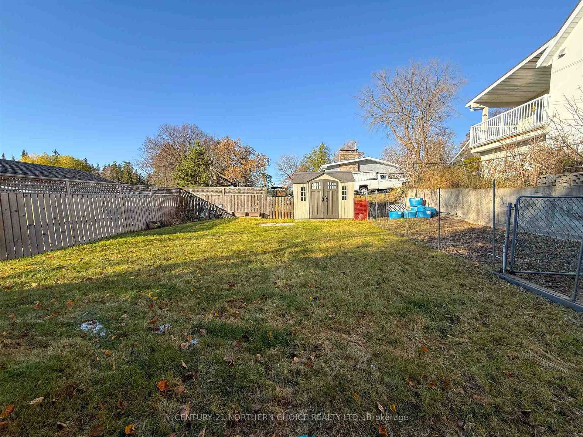 Photo 24 of 856 Fourth Avenue South, Kenora, Lakeside — HOMEH