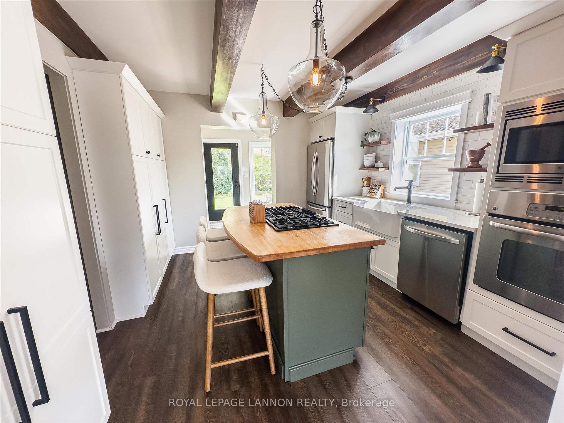 Photo 4 of 214 Centennial Drive, Greenstone — HOMEH