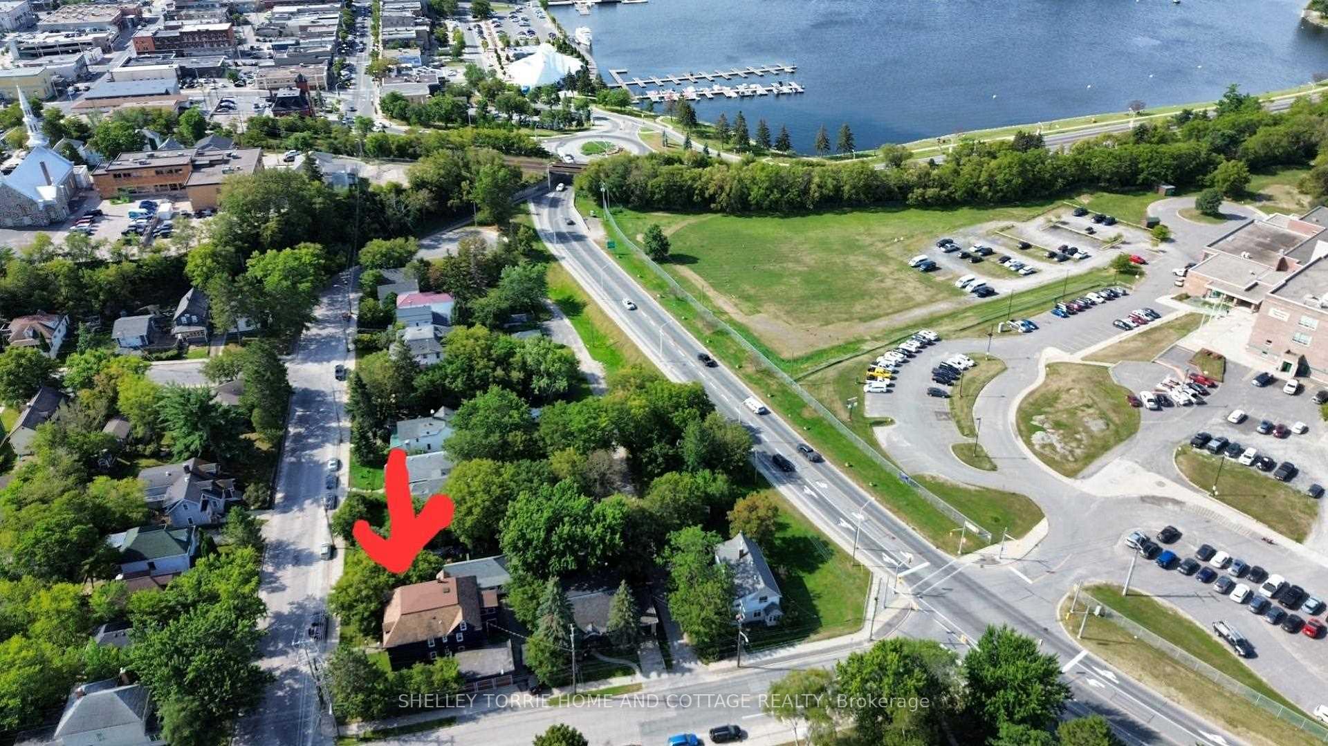 Photo 4 of 224 Main Street N, Kenora, North End — HOMEH