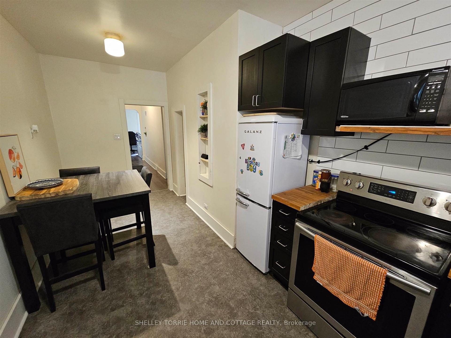 Photo 12 of 224 Main Street N, Kenora, North End — HOMEH