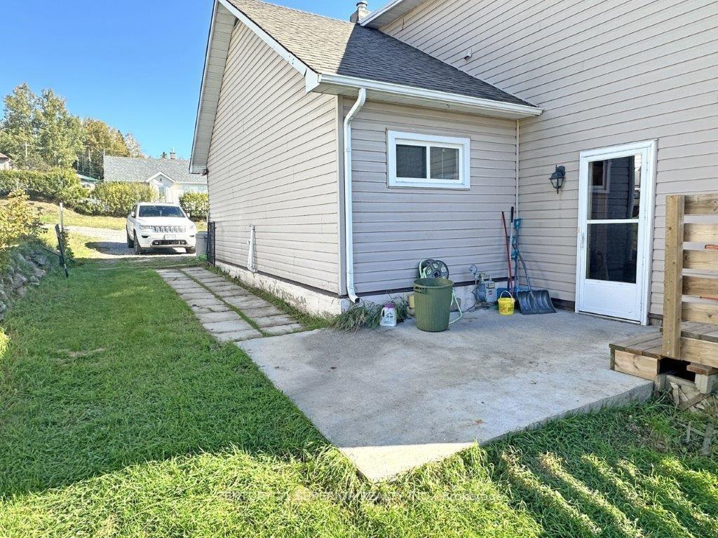 Photo 36 of 124 Seventh Street, Nipigon — HOMEH