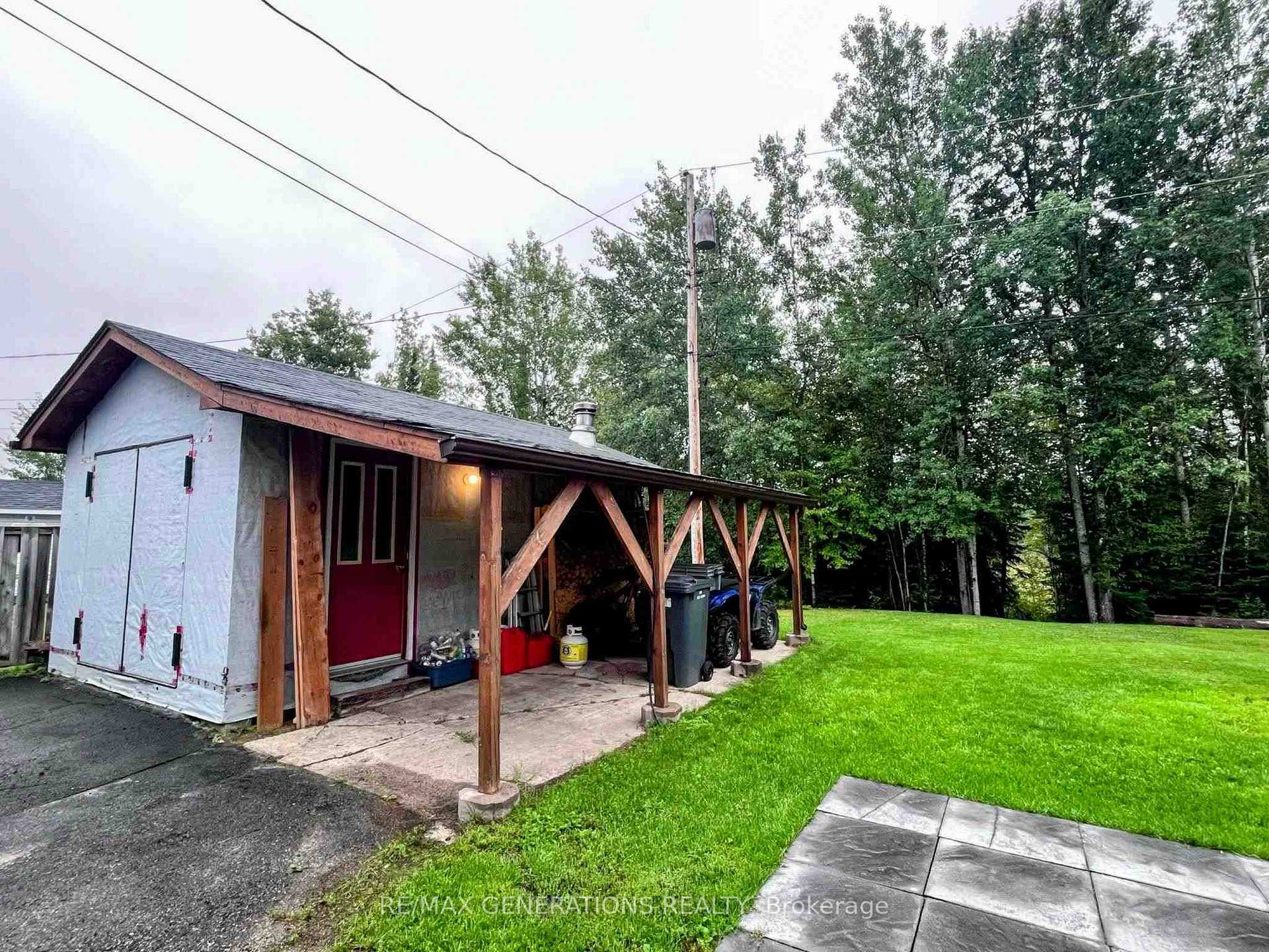 Photo 40 of 58 Redwing Avenue, Manitouwadge — HOMEH
