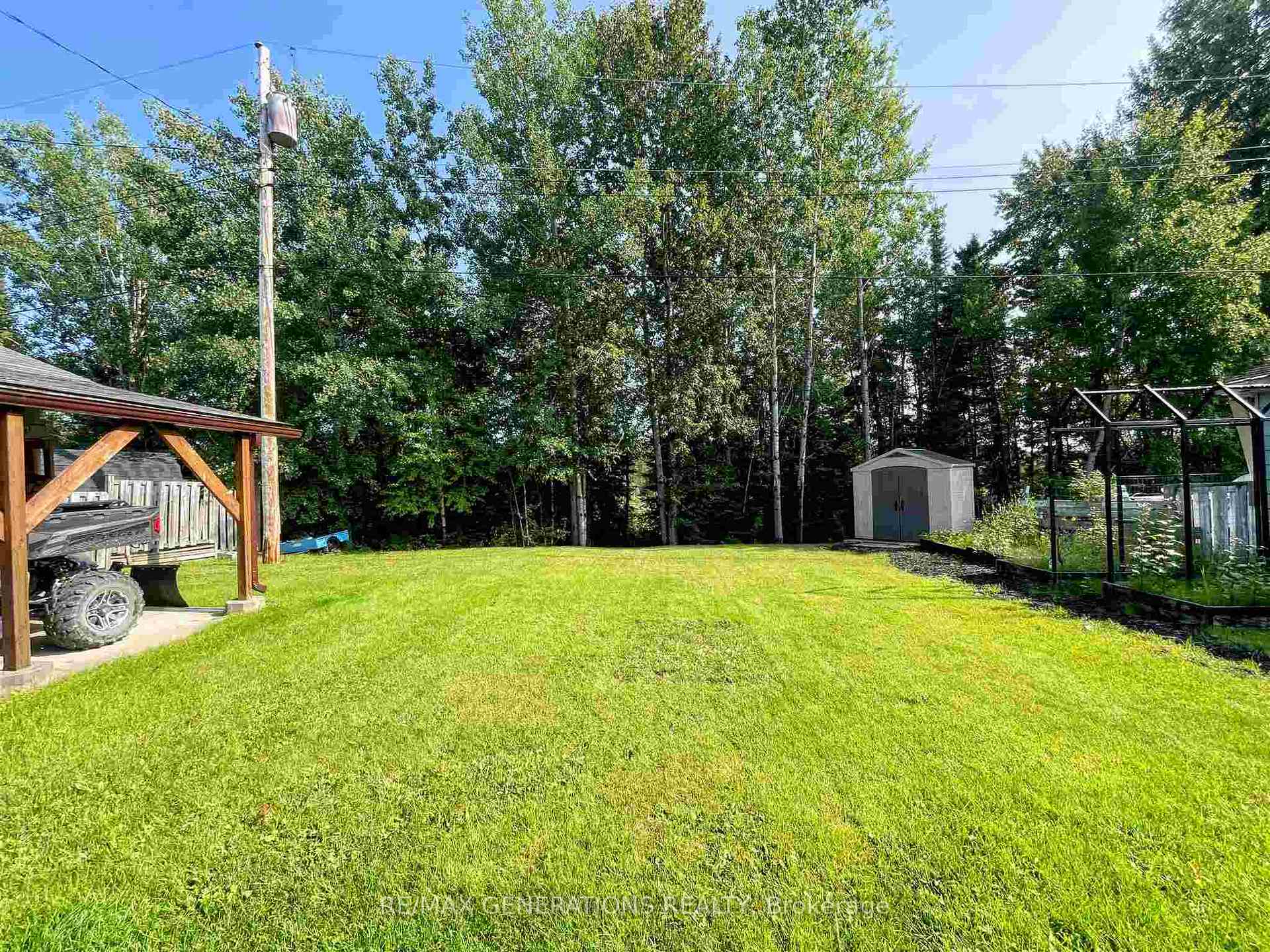 Photo 45 of 58 Redwing Avenue, Manitouwadge — HOMEH
