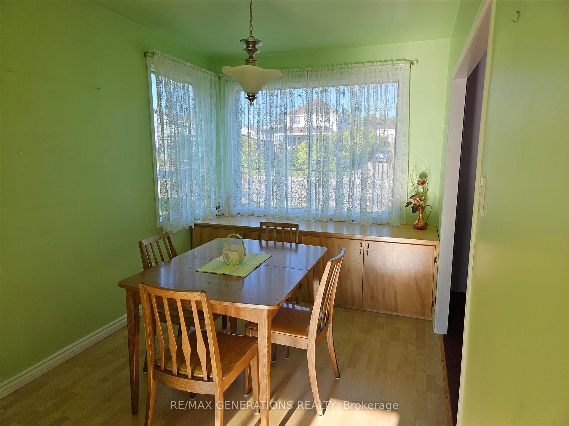 Photo 5 of 34 Stevens Avenue, Marathon — HOMEH