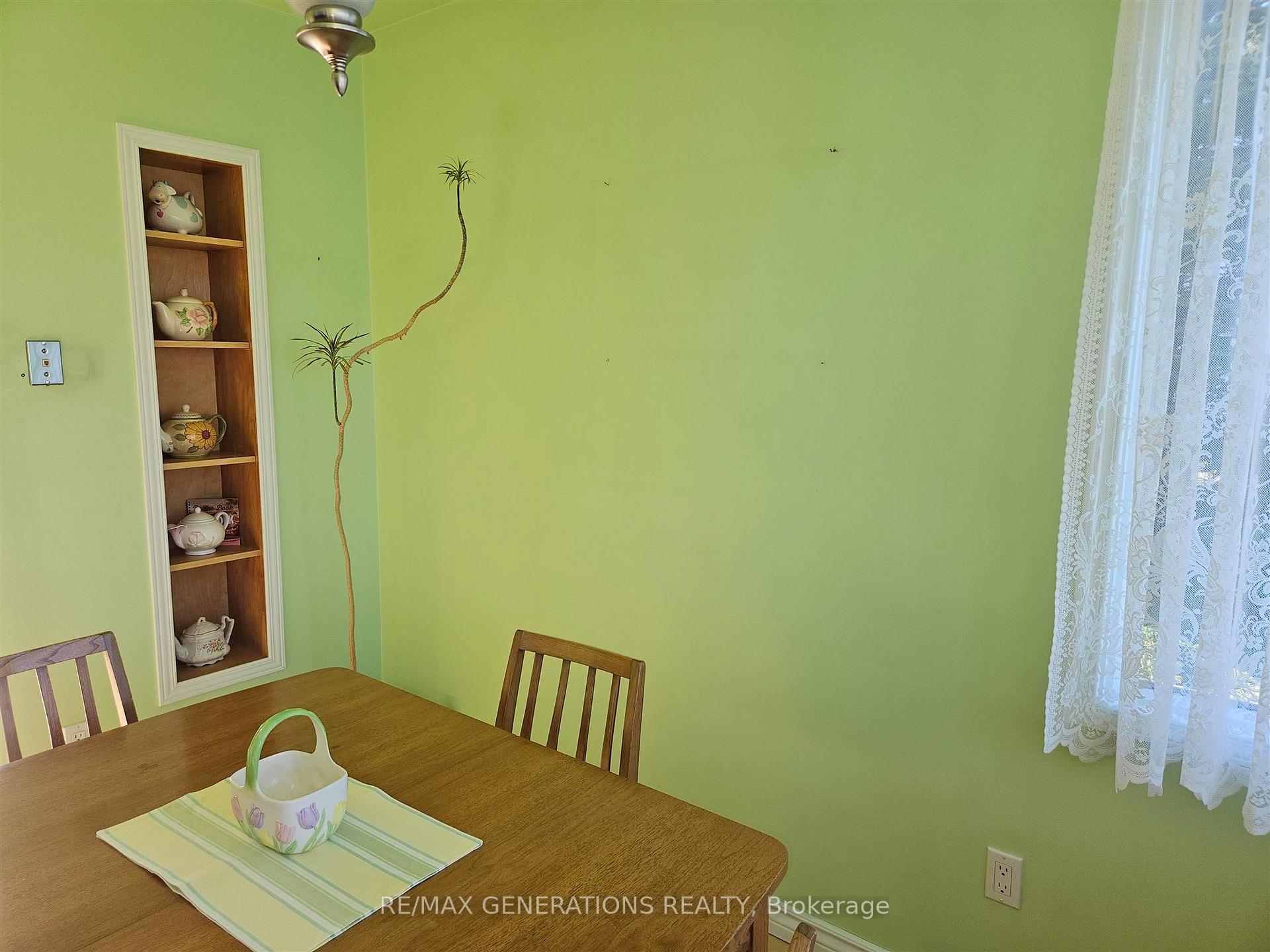 Photo 6 of 34 Stevens Avenue, Marathon — HOMEH