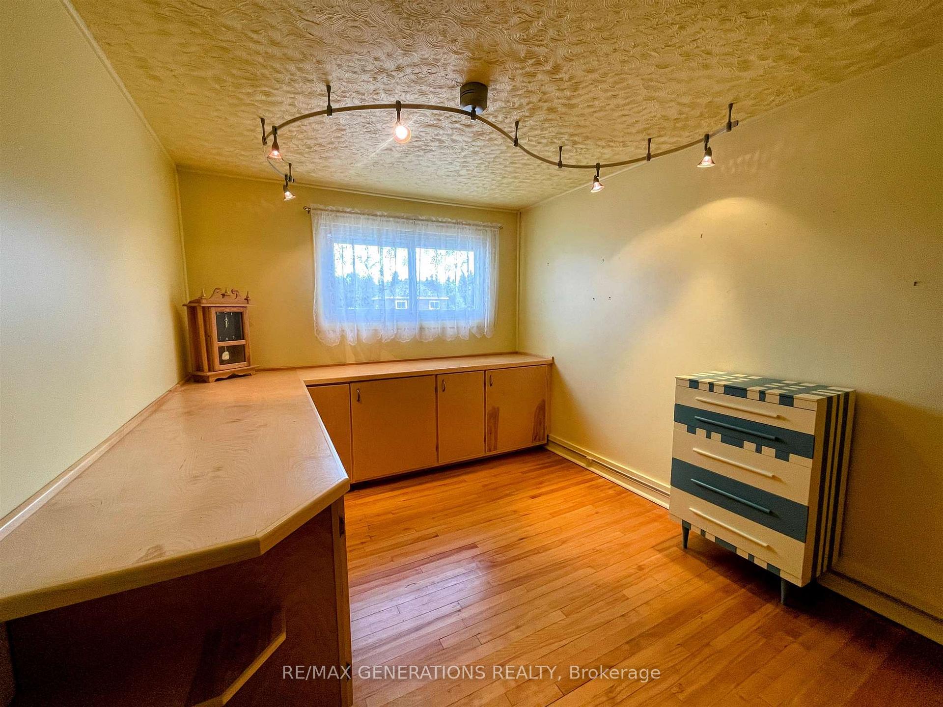 Photo 17 of 34 Stevens Avenue, Marathon — HOMEH