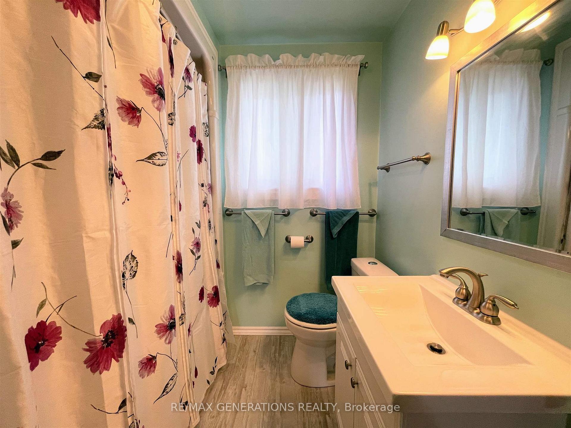 Photo 19 of 34 Stevens Avenue, Marathon — HOMEH
