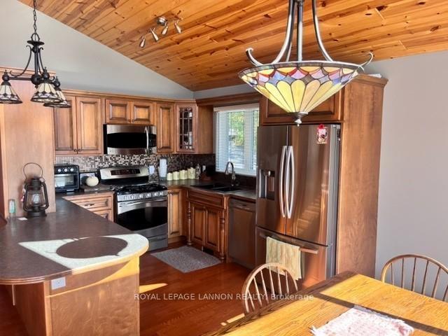 Photo 3 of 4239 McKluskey Drive, Thunder Bay Remote Area, Lybster — HOMEH
