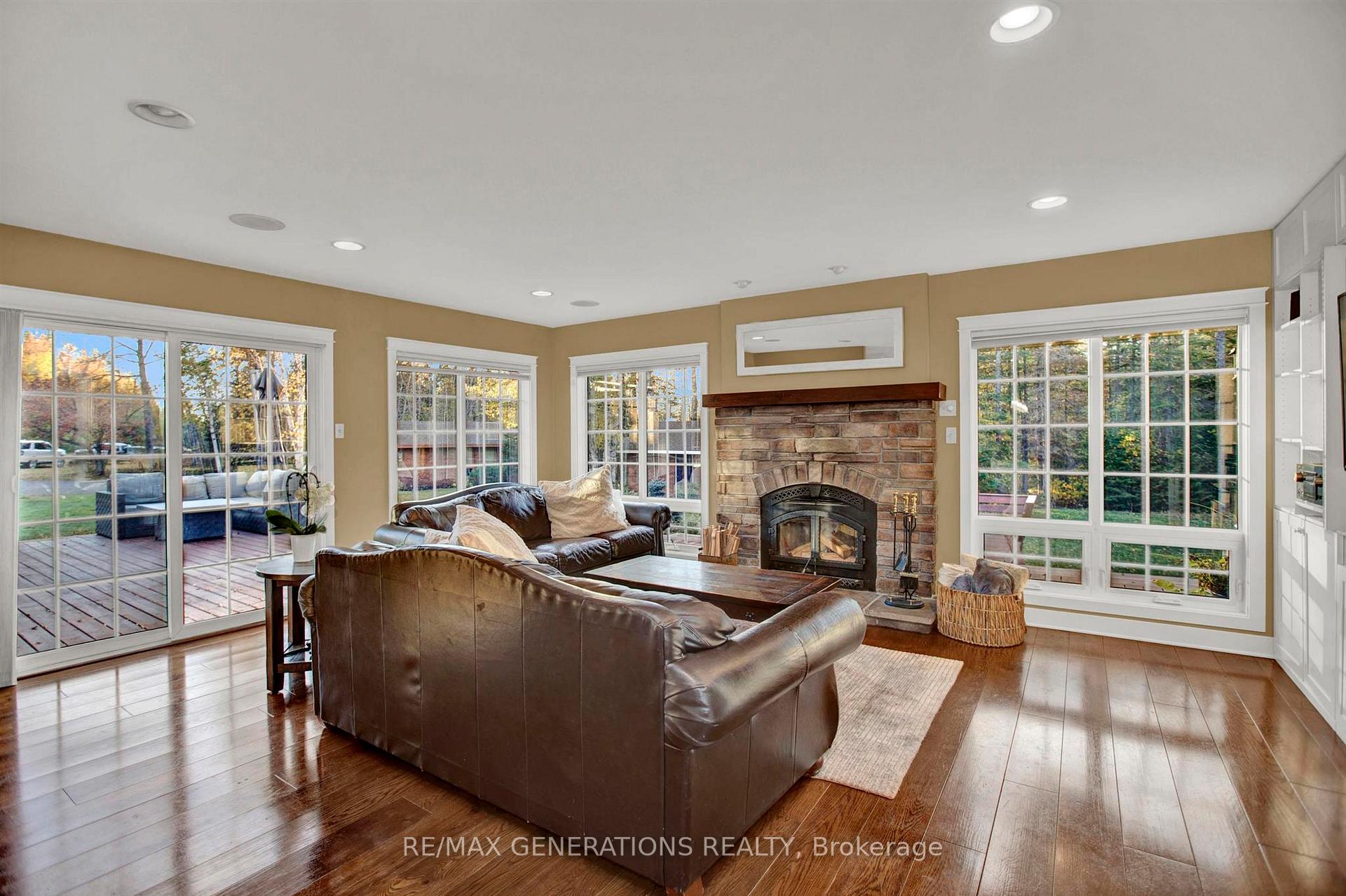 Photo 2 of 282 Mount Baldy Road, Shuniah — HOMEH