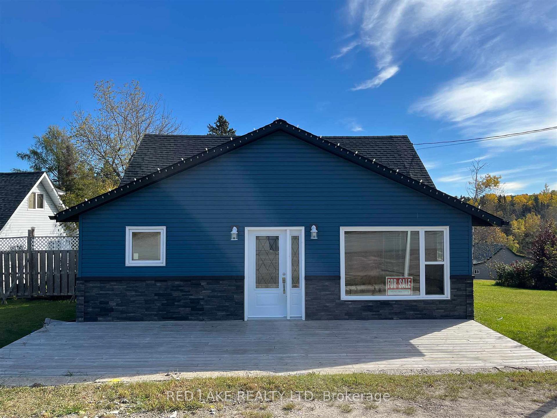 Photo 2 of 288 Howey Street, Red Lake — HOMEH