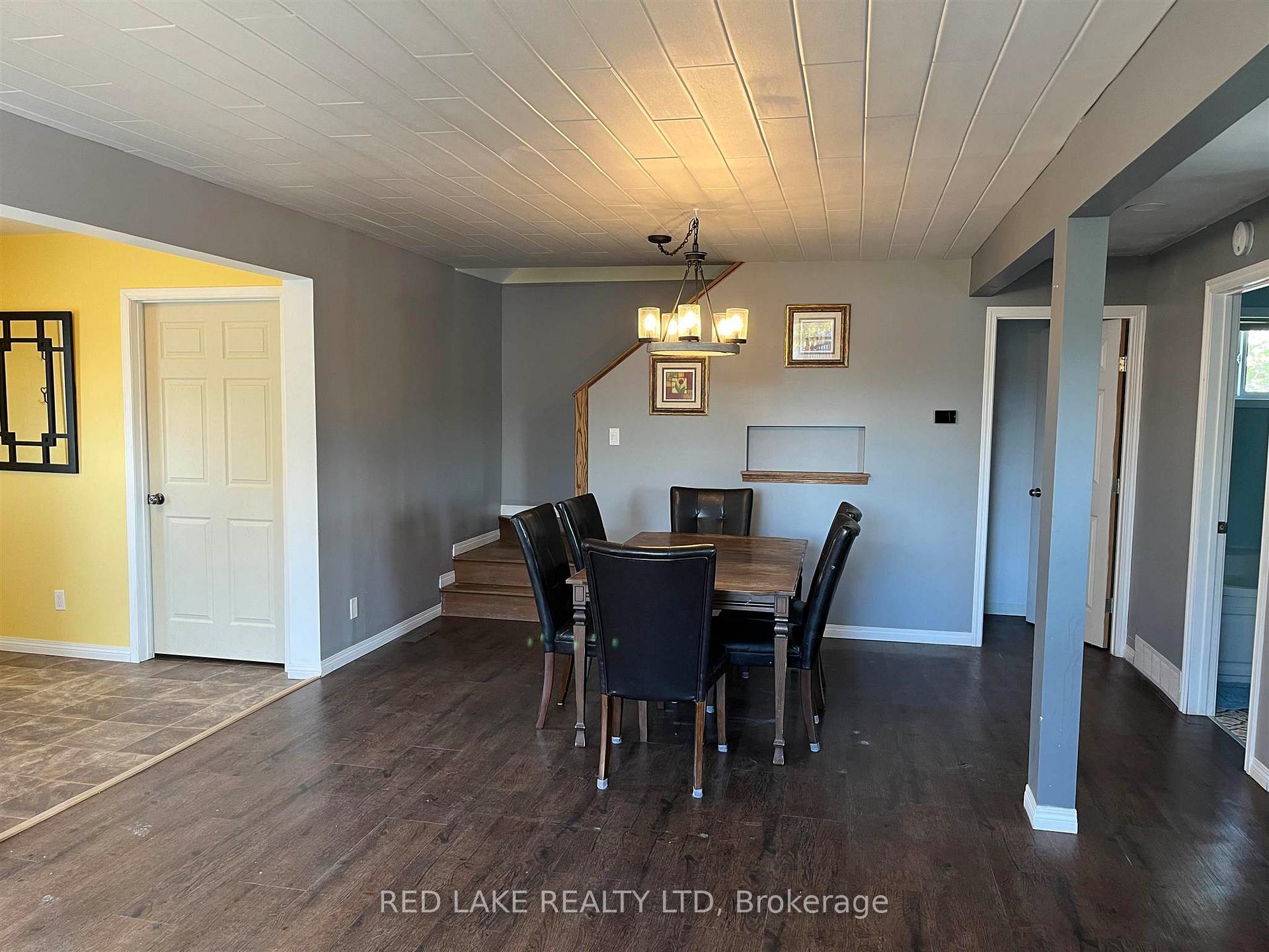 Photo 10 of 288 Howey Street, Red Lake — HOMEH