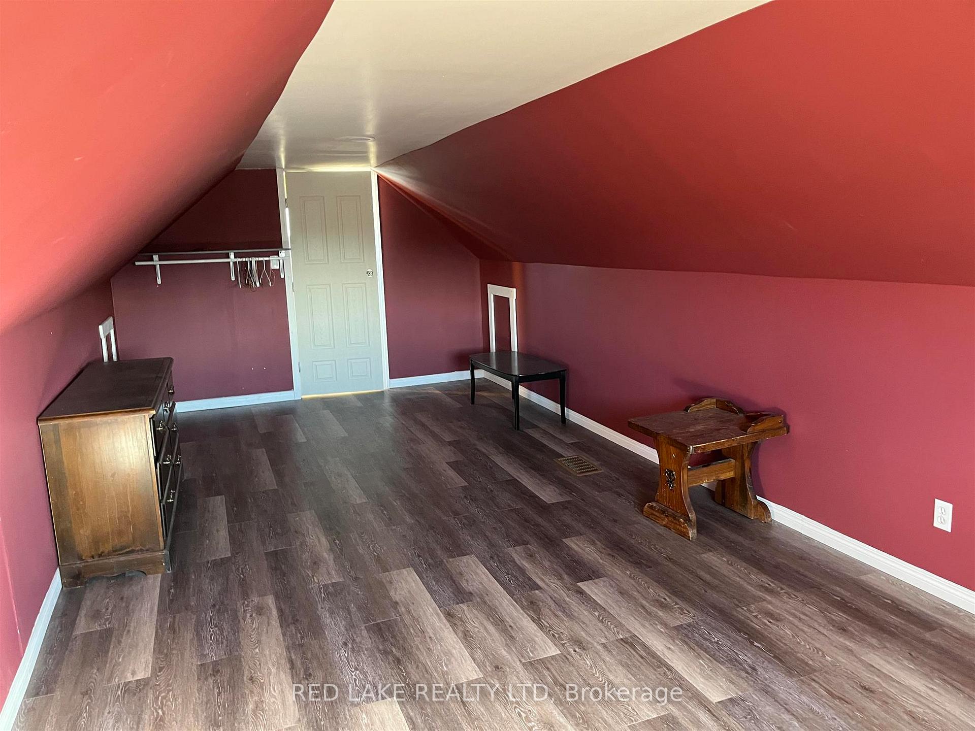 Photo 16 of 288 Howey Street, Red Lake — HOMEH