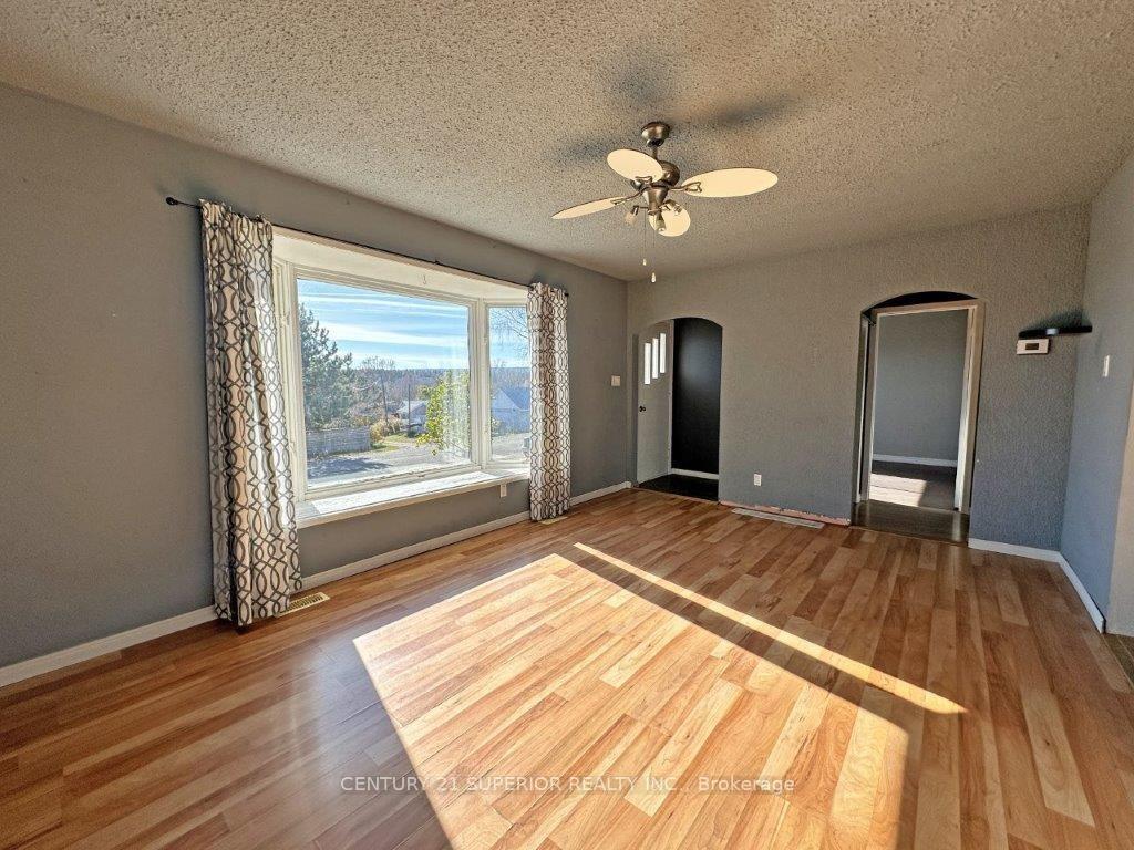 Photo 10 of 165 McKirdy Ave, Nipigon — HOMEH