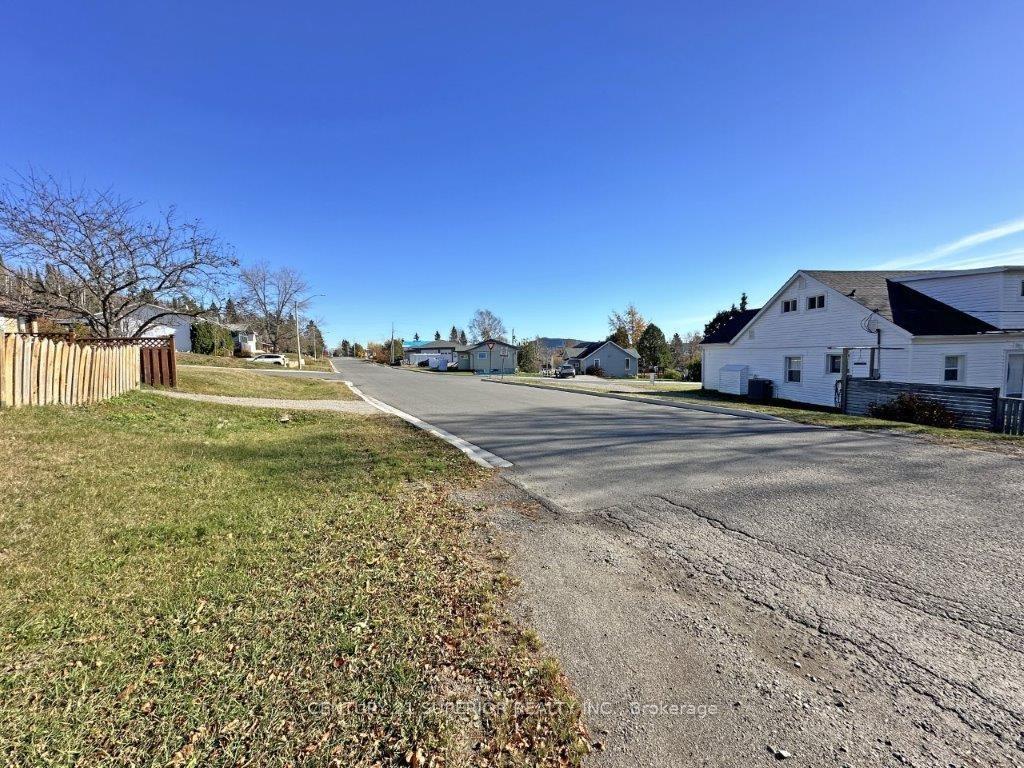 Photo 50 of 165 McKirdy Ave, Nipigon — HOMEH
