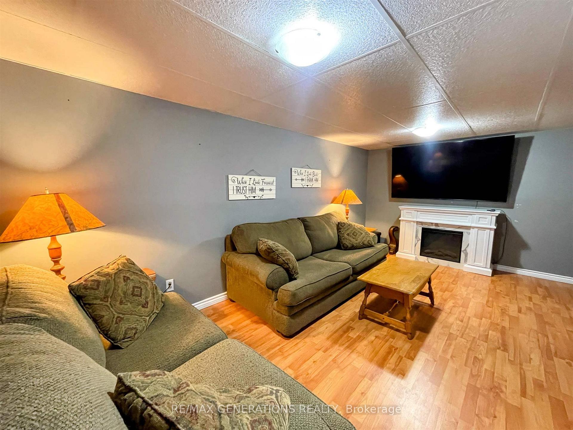 Photo 25 of 28 Michano Drive, Marathon — HOMEH