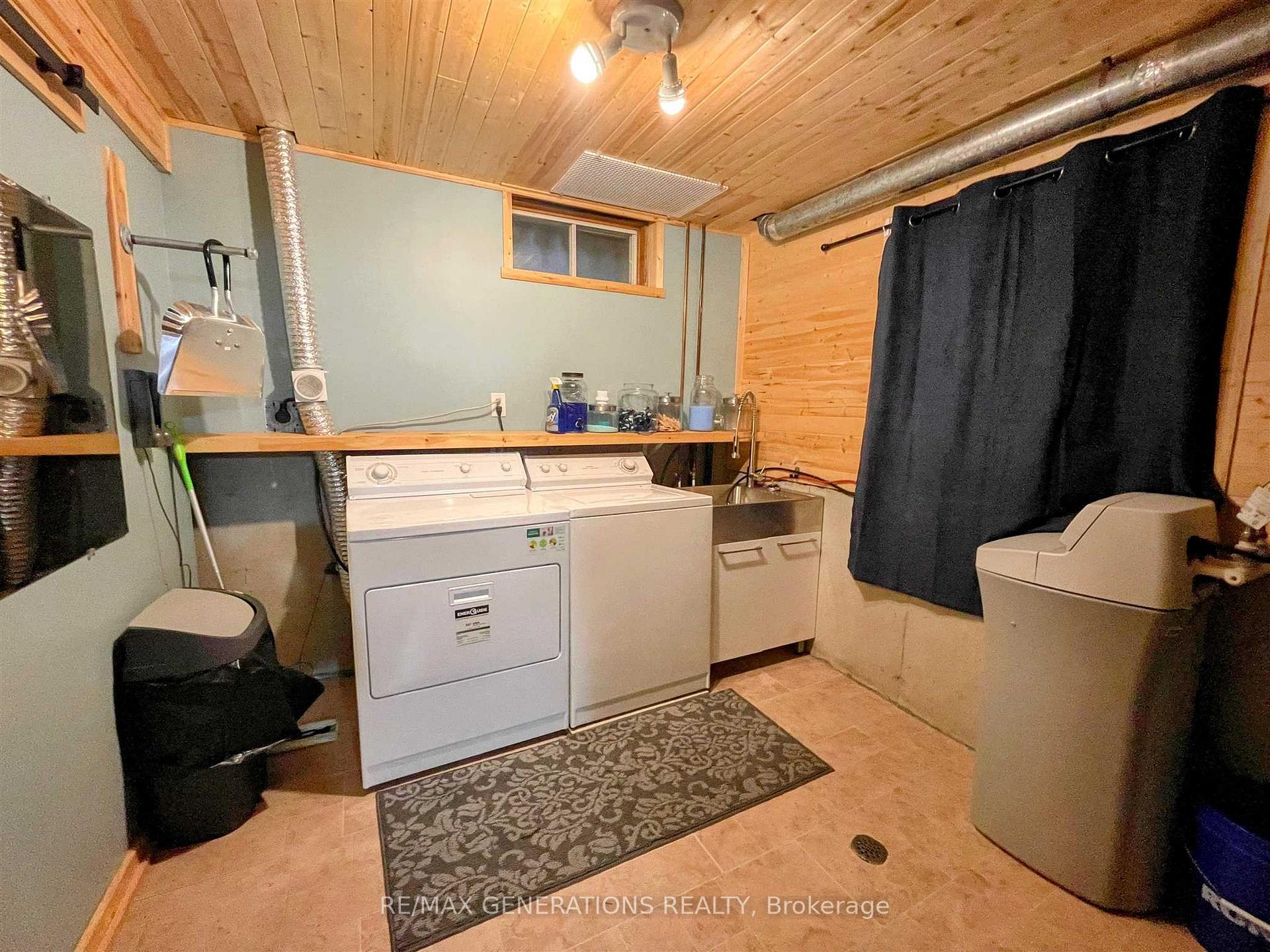 Photo 35 of 28 Michano Drive, Marathon — HOMEH