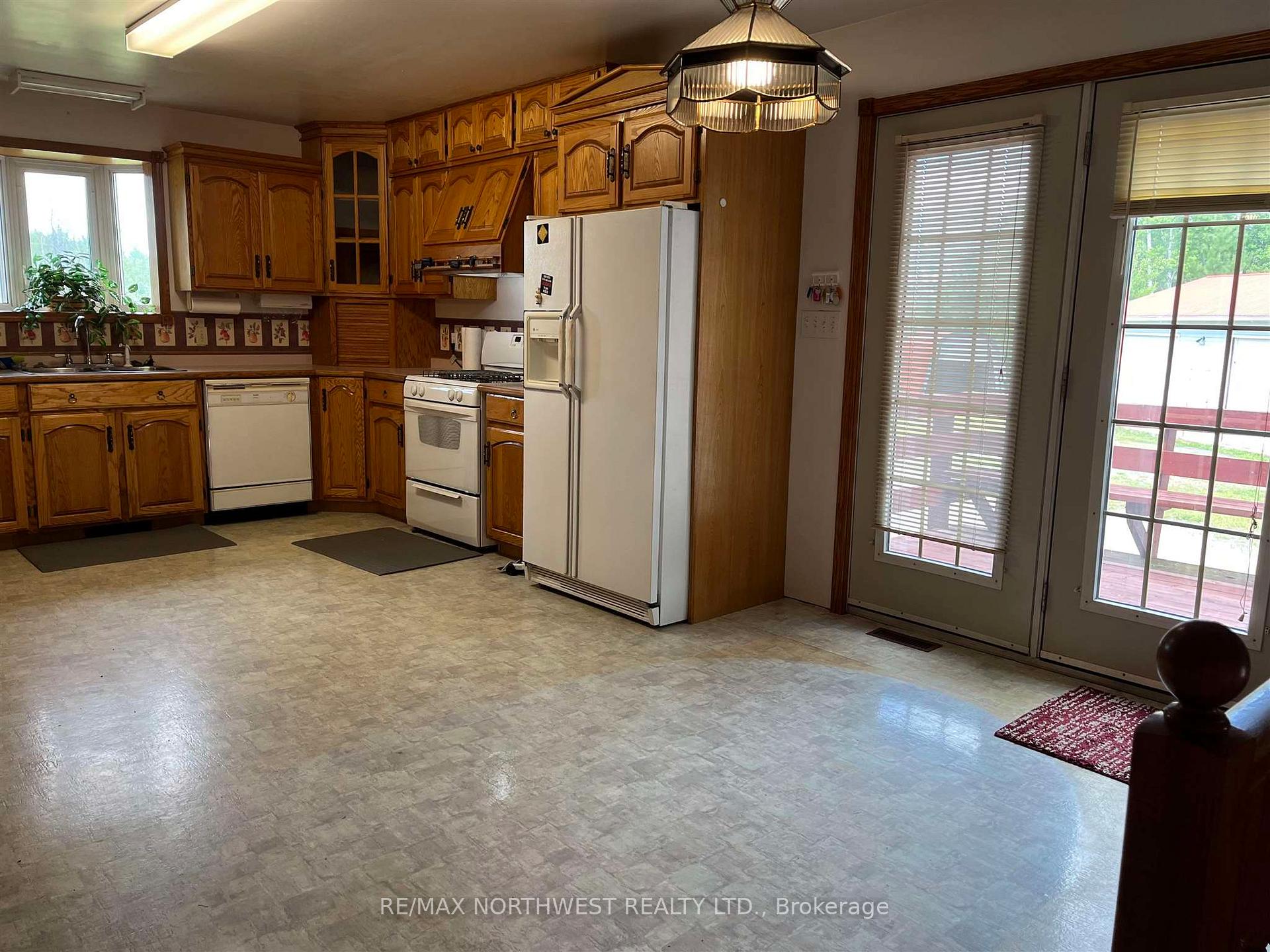 Photo 8 of 3590 Hwy 11/71, La Vallee — HOMEH