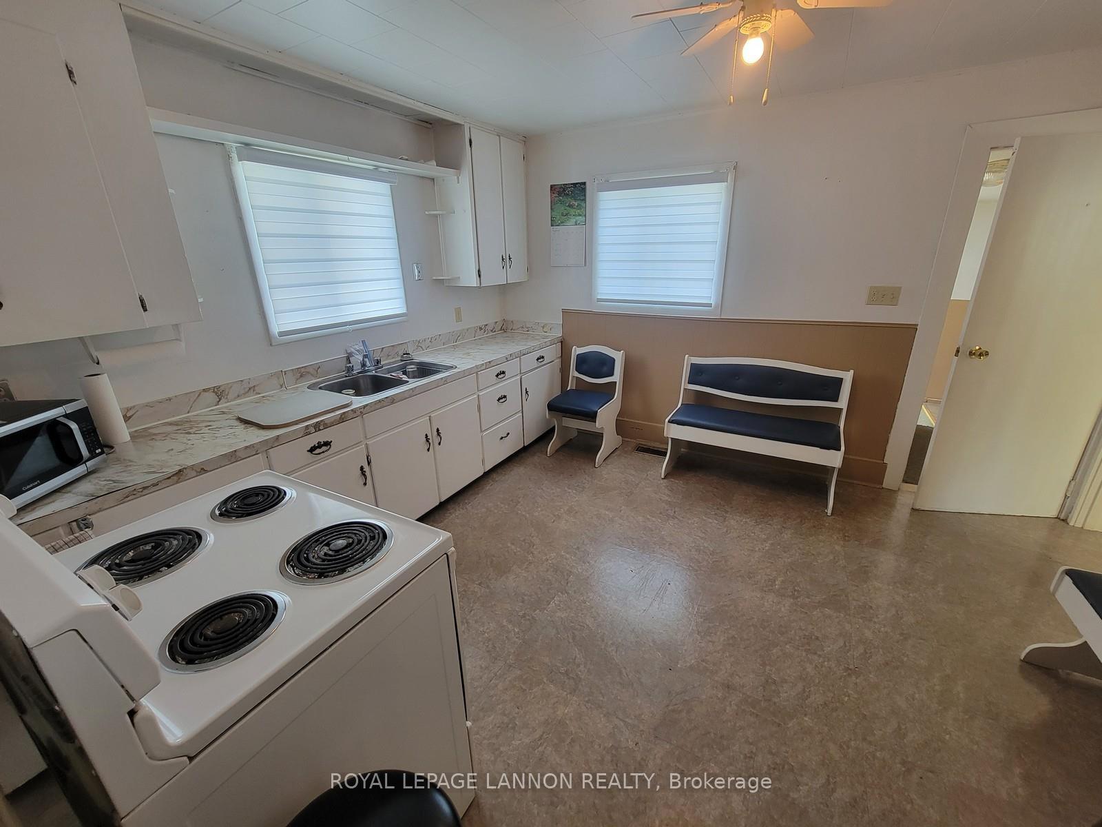 Photo 10 of 116 Isbester Drive, Schreiber — HOMEH