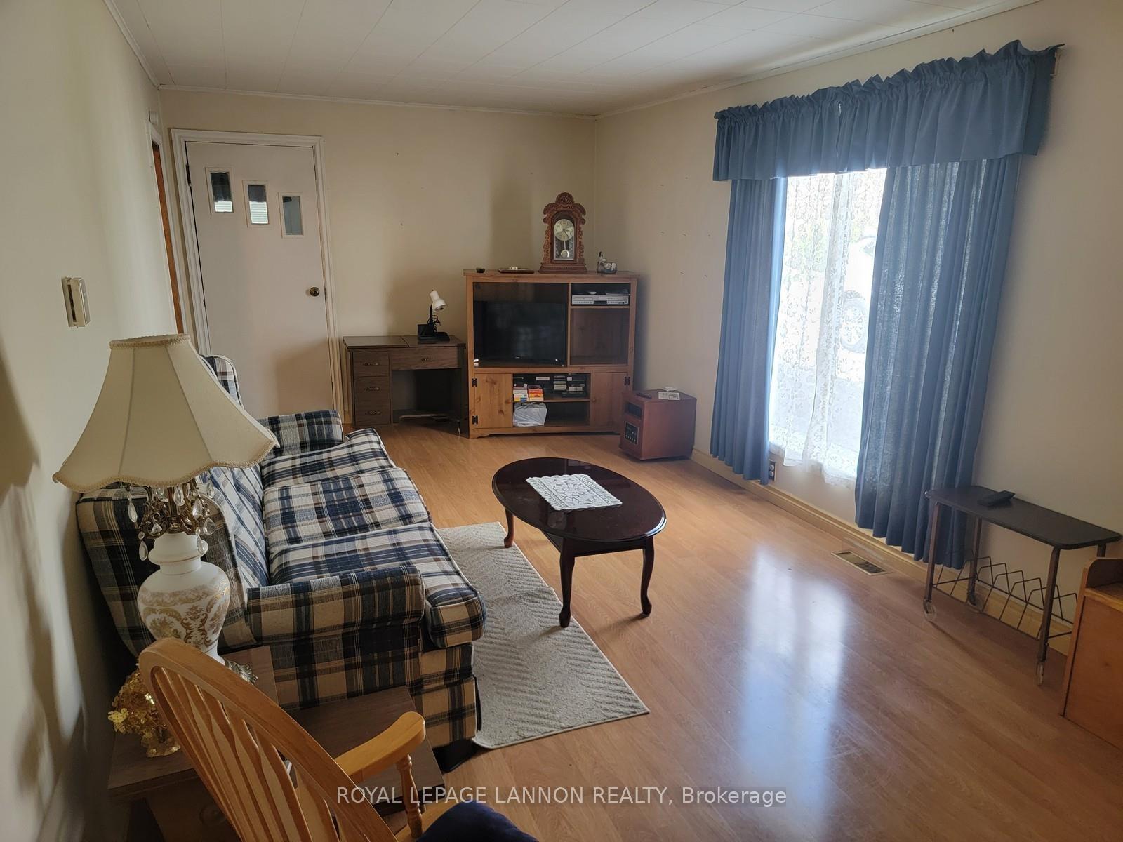 Photo 12 of 116 Isbester Drive, Schreiber — HOMEH
