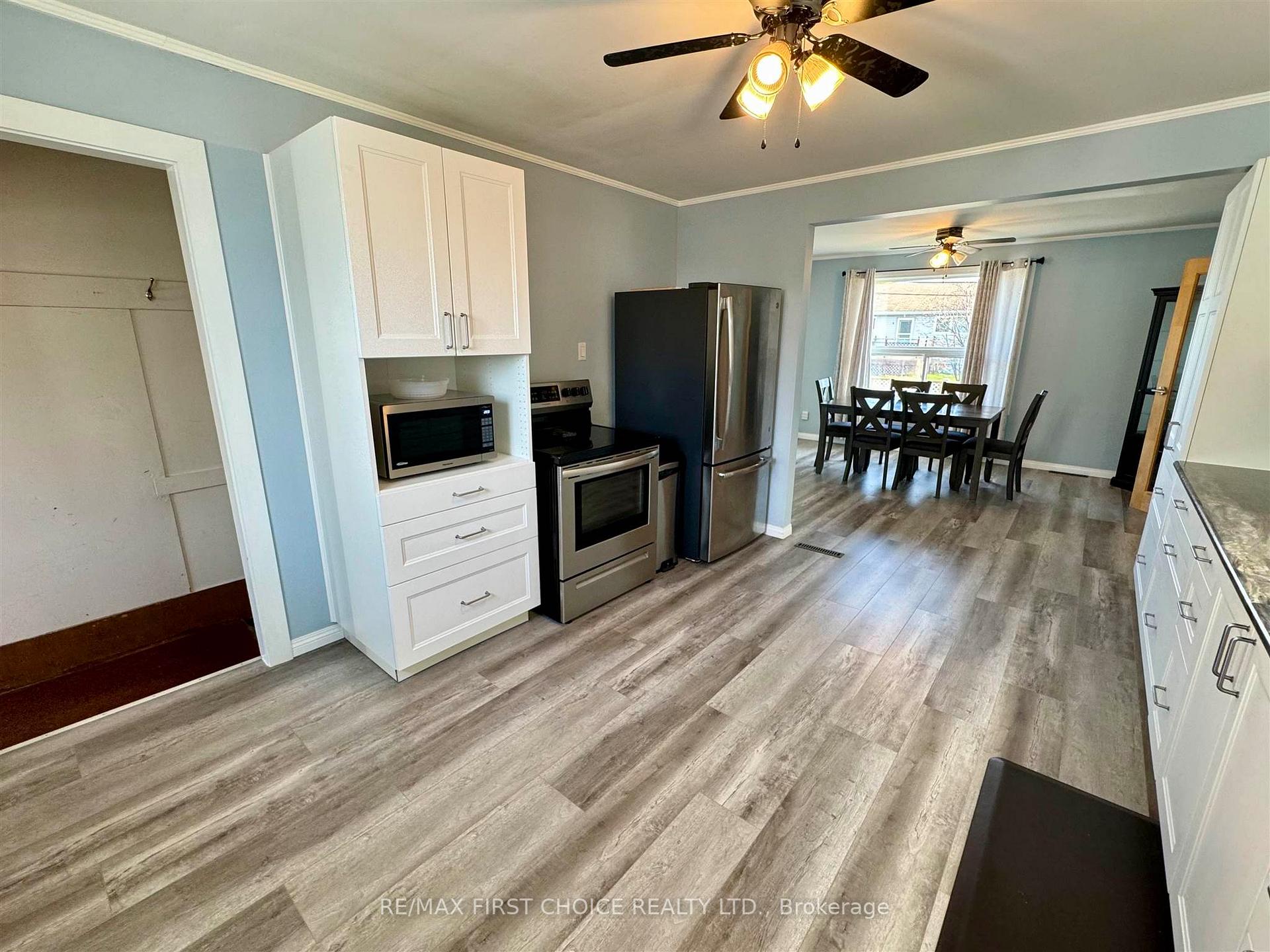 Photo 11 of 2 Murdock Street, Red Lake — HOMEH