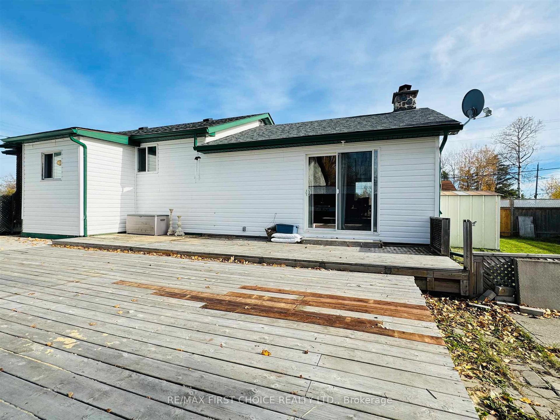 Photo 20 of 2 Murdock Street, Red Lake — HOMEH