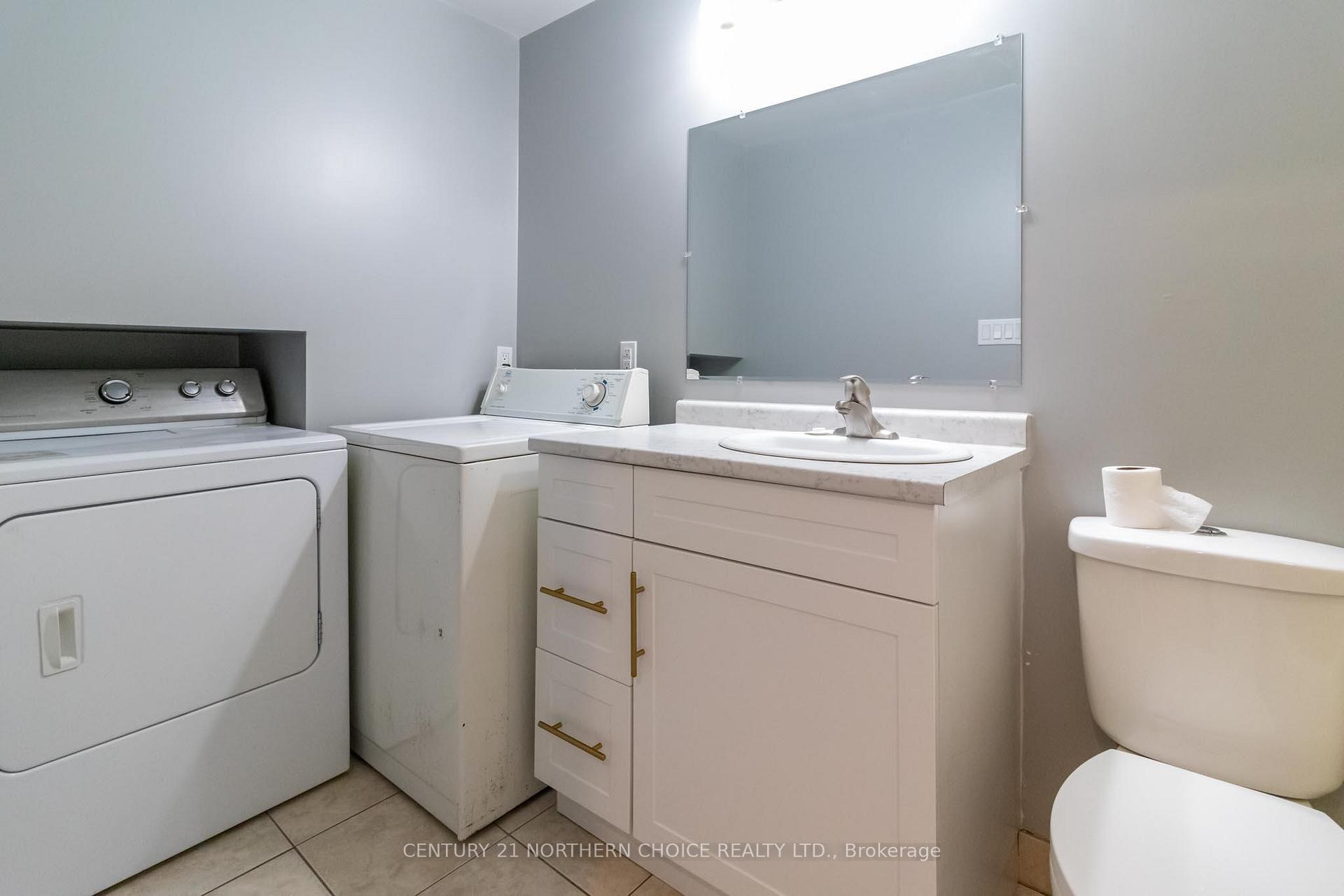 Photo 10 of 3 Matheson Street N, Kenora, North End — HOMEH