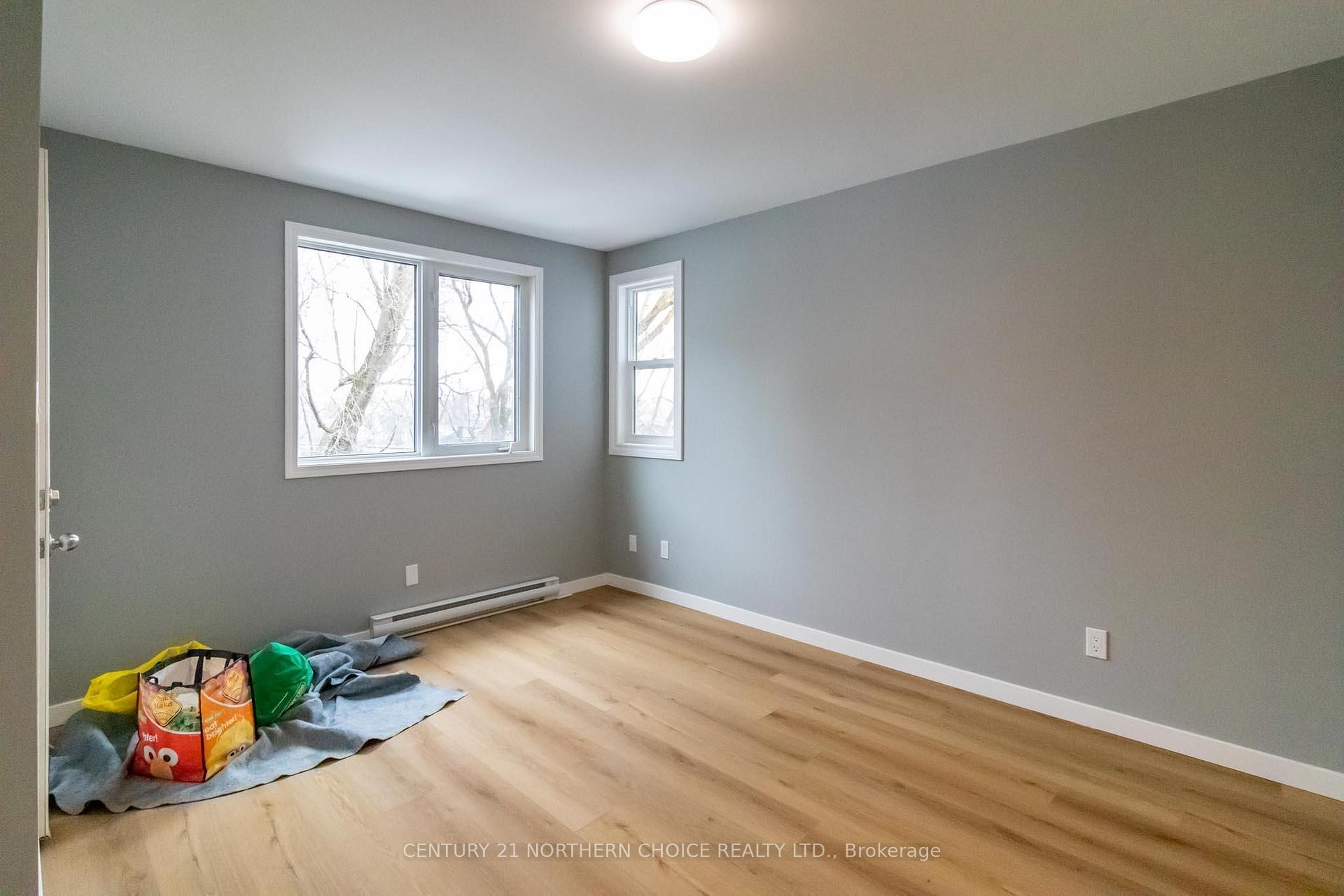 Photo 22 of 3 Matheson Street N, Kenora, North End — HOMEH