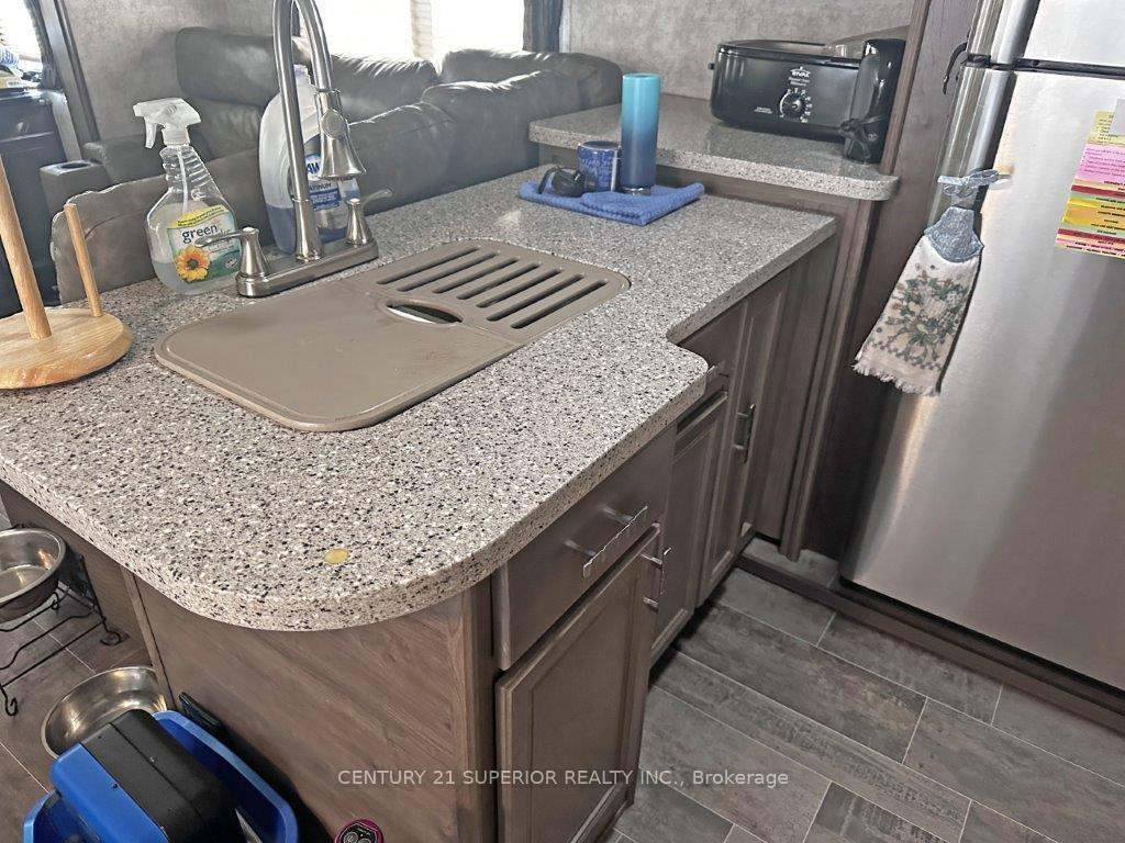 Photo 19 of 43 Memory Road, Neebing, Crooks — HOMEH