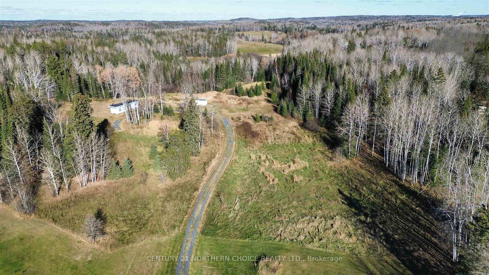 Photo 6 of 1844 17 E, Kenora, Kenora East — HOMEH