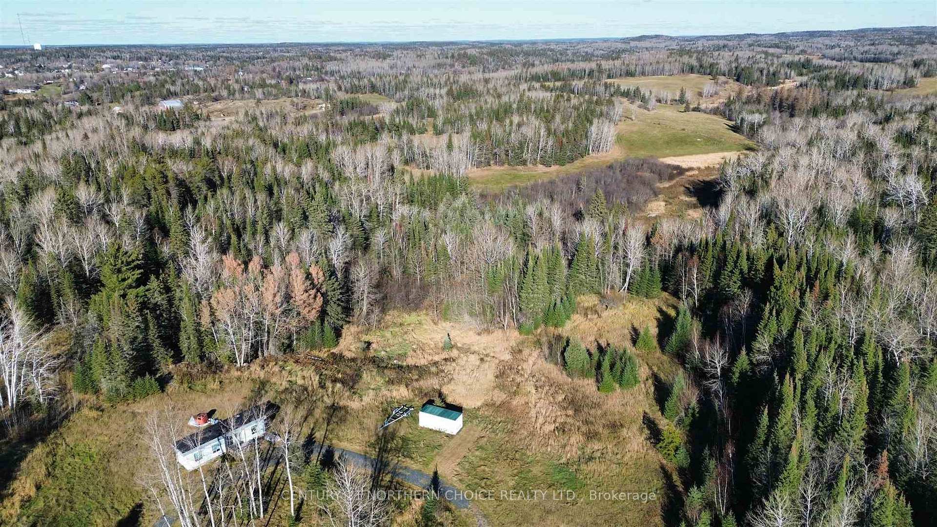 Photo 7 of 1844 17 E, Kenora, Kenora East — HOMEH