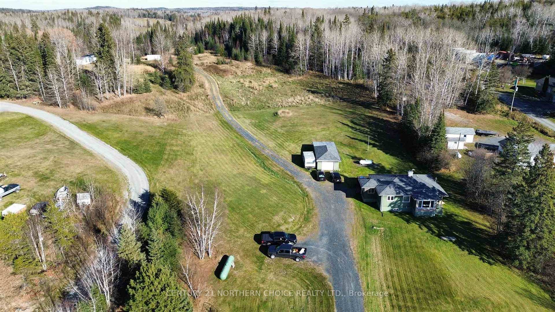 Photo 8 of 1844 17 E, Kenora, Kenora East — HOMEH