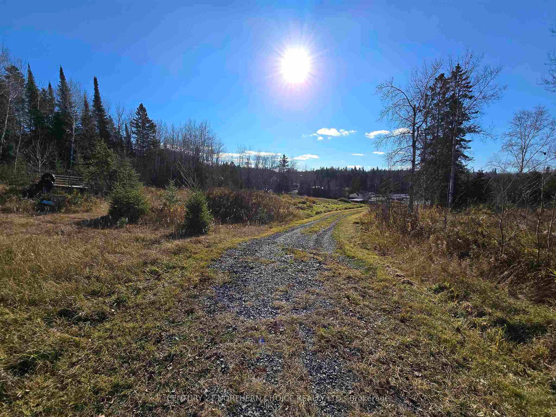 Photo 26 of 1844 17 E, Kenora, Kenora East — HOMEH