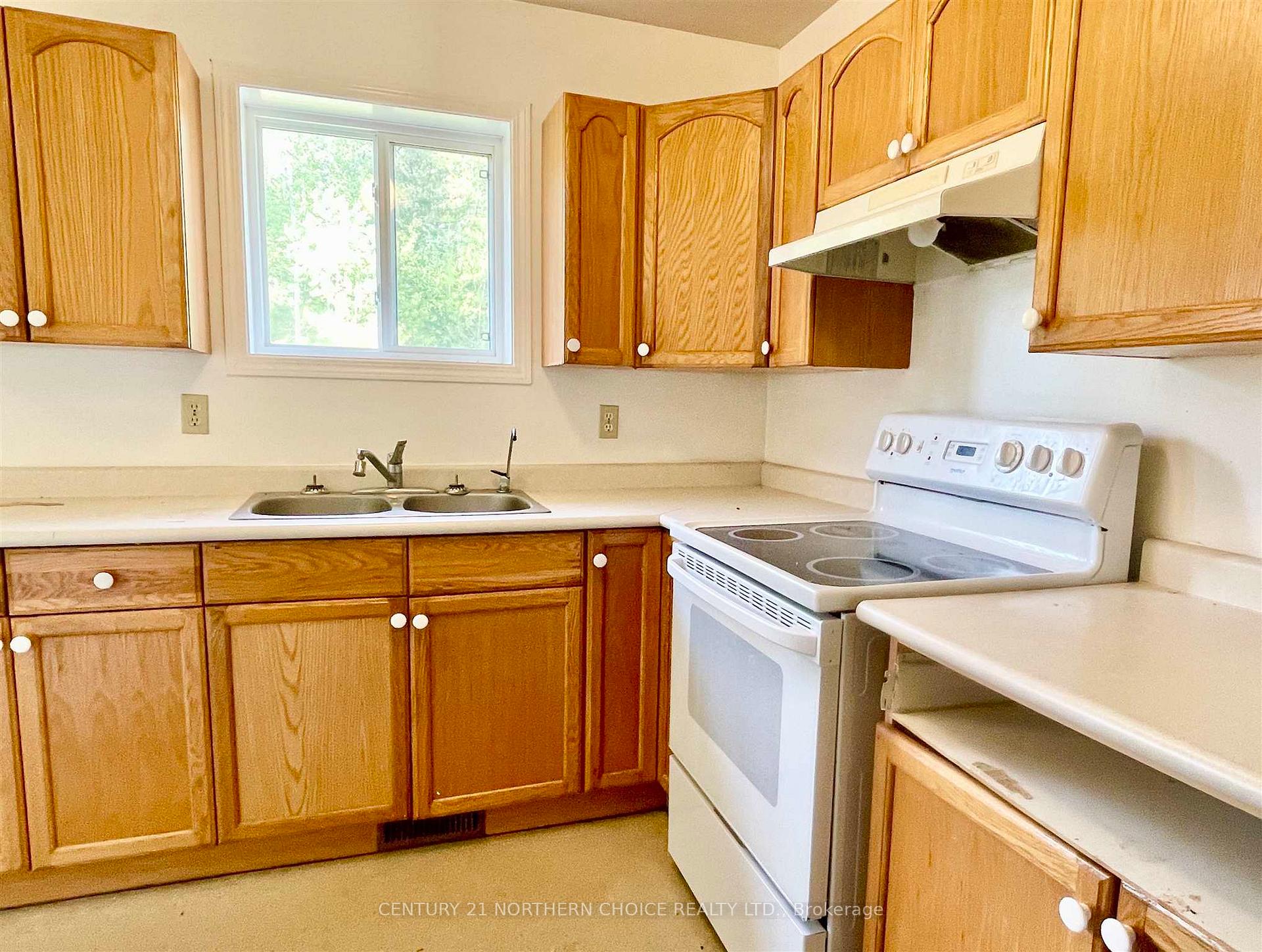 Photo 12 of 27 Johnsons Road, Kenora Remote Area, Dinorwic — HOMEH