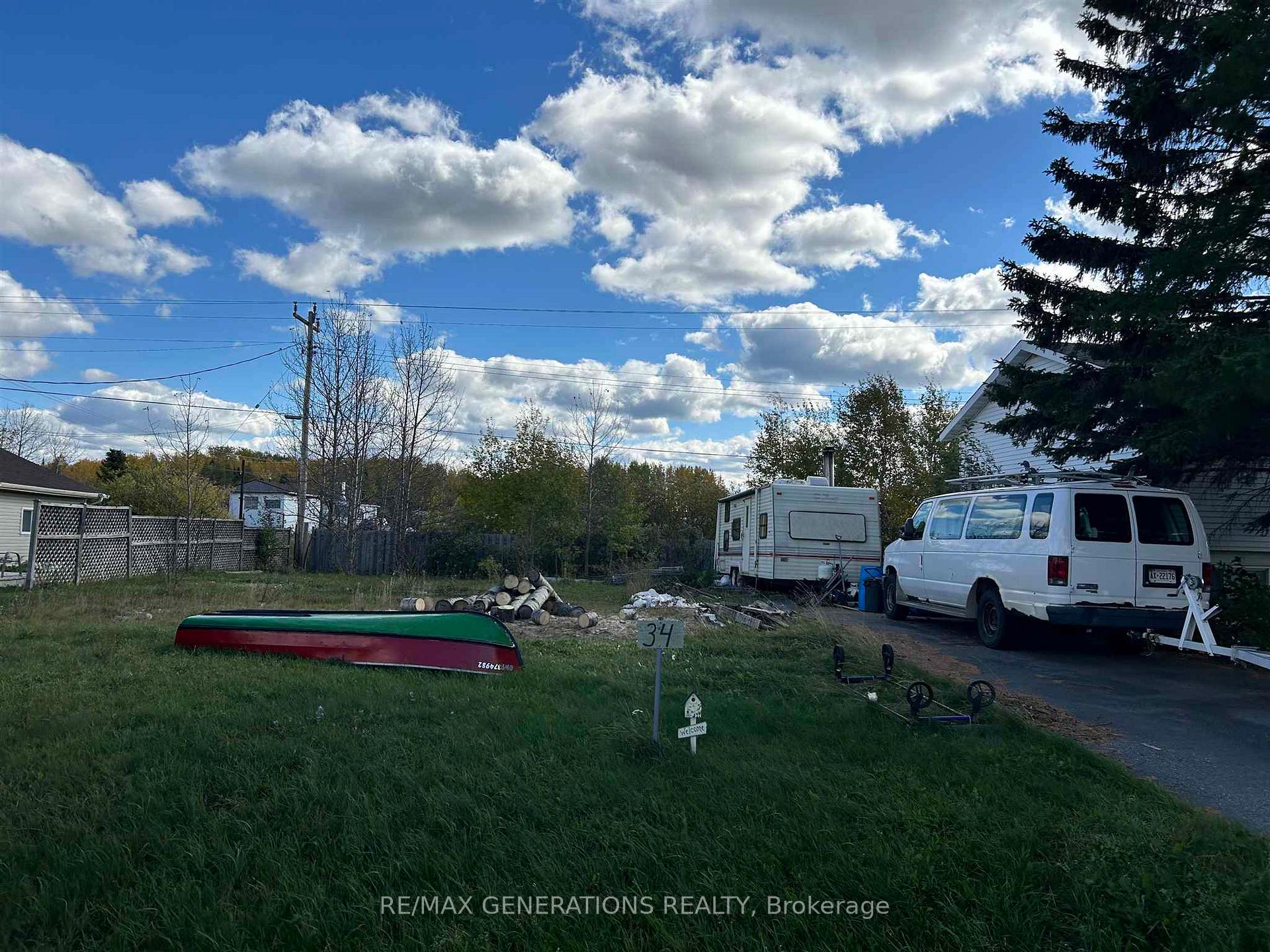 Photo 1 of 34 Otter Avenue, Manitouwadge — HOMEH