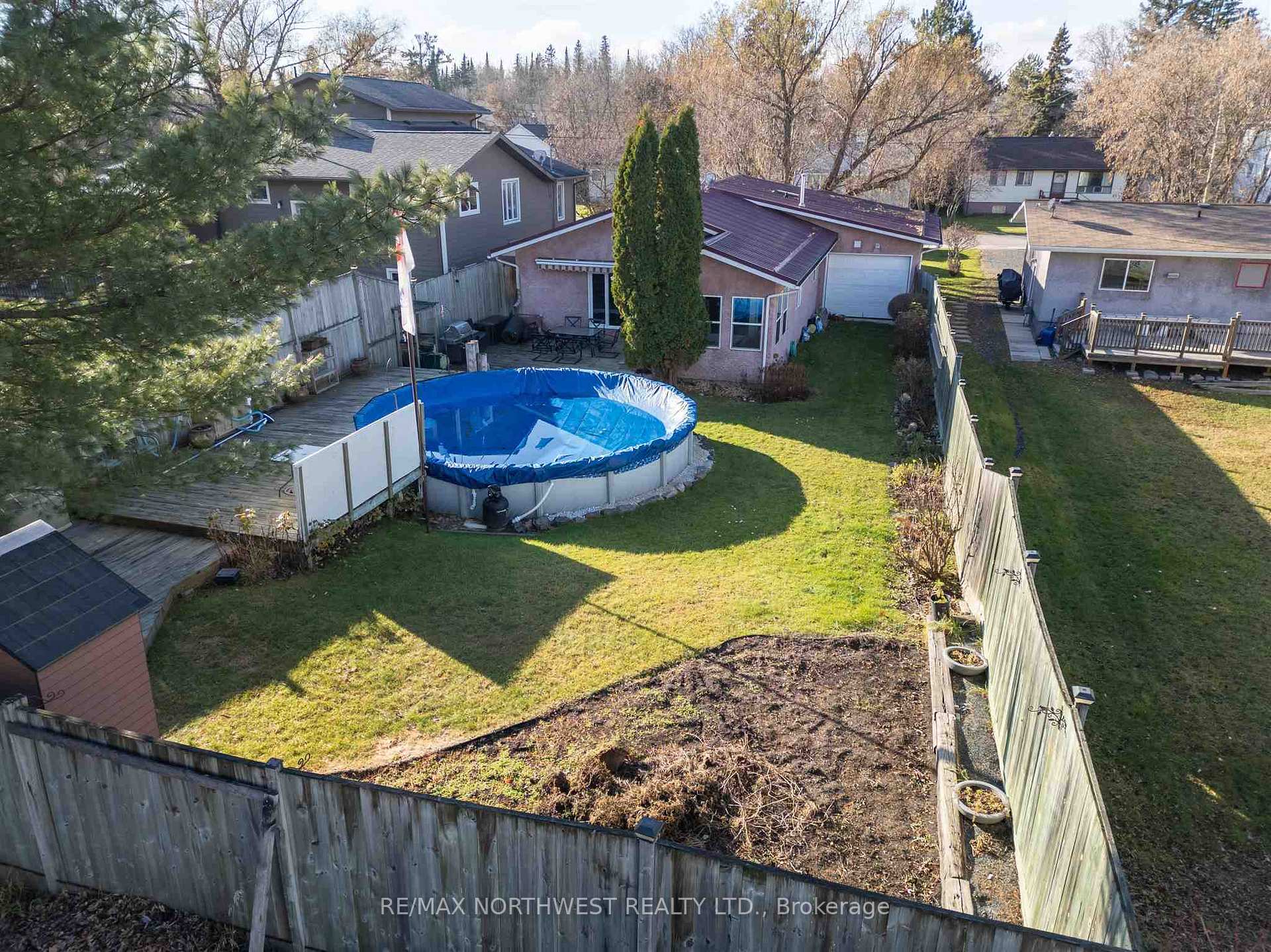 Photo 4 of 821 Seventh Avenue S, Kenora, Lakeside — HOMEH