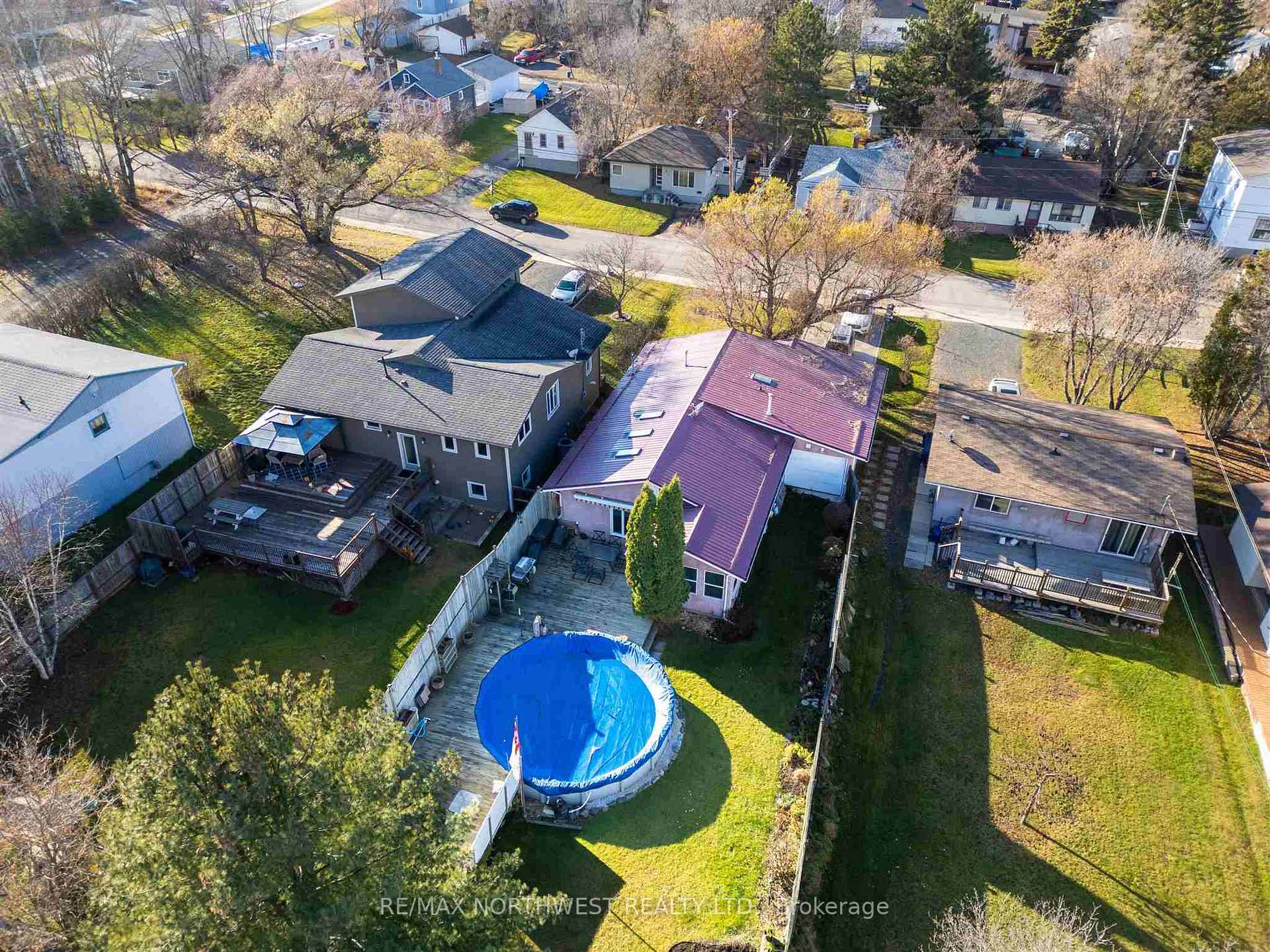 Photo 5 of 821 Seventh Avenue S, Kenora, Lakeside — HOMEH